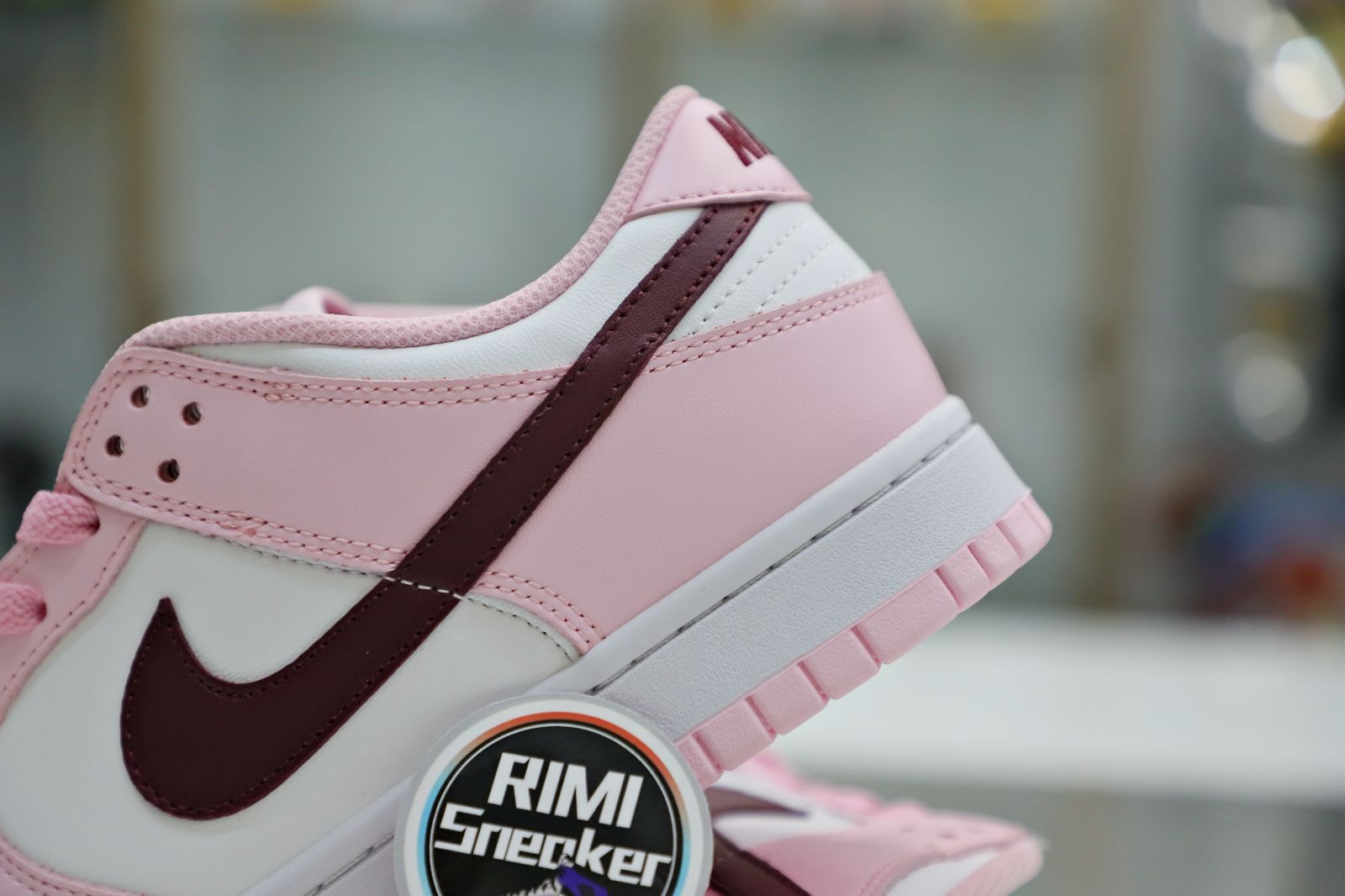 DUNK LOW GS 'PINK FOAM'