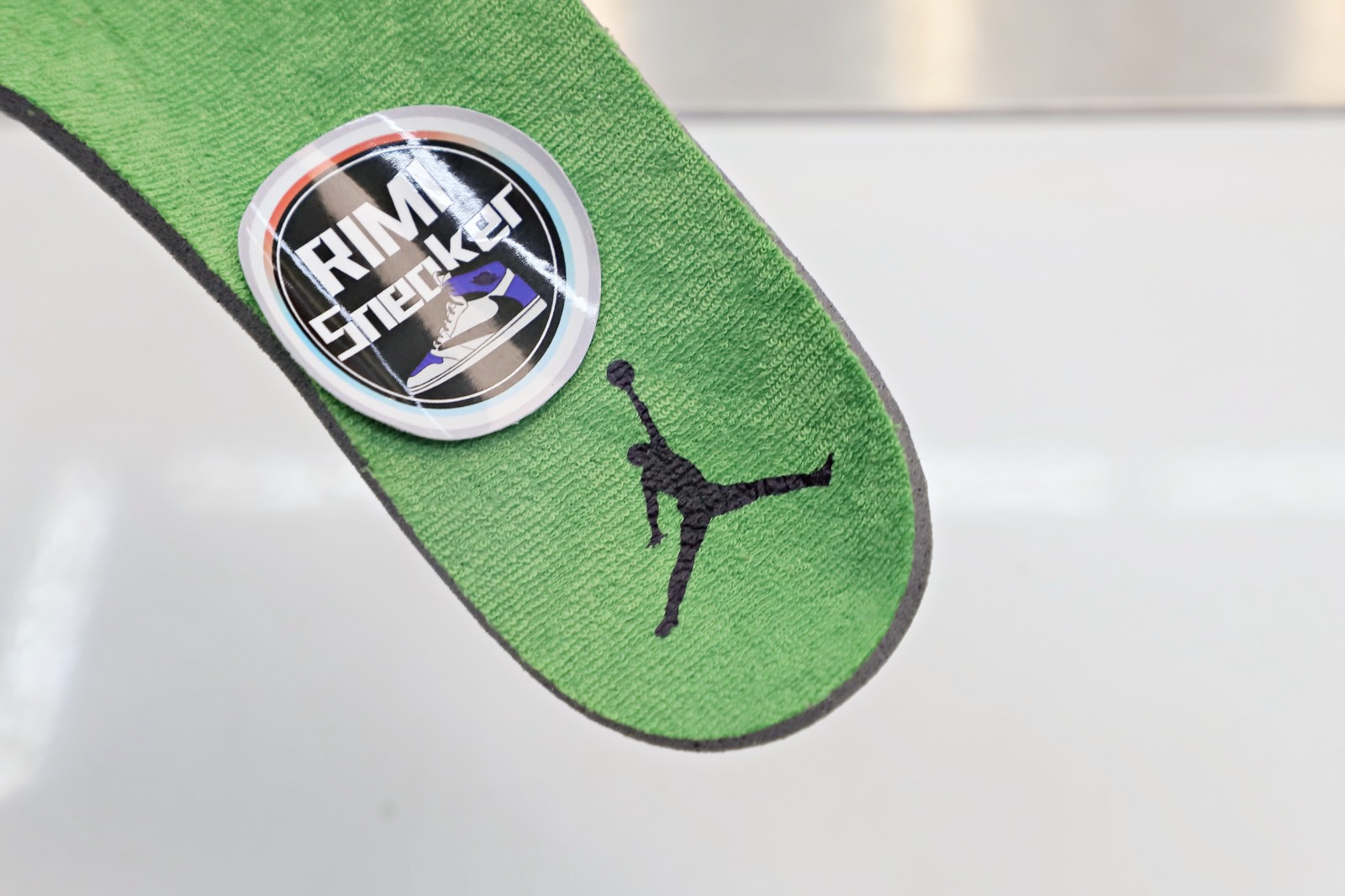 AIR JORDAN 3 RETRO 'CHLOROPHYLL'