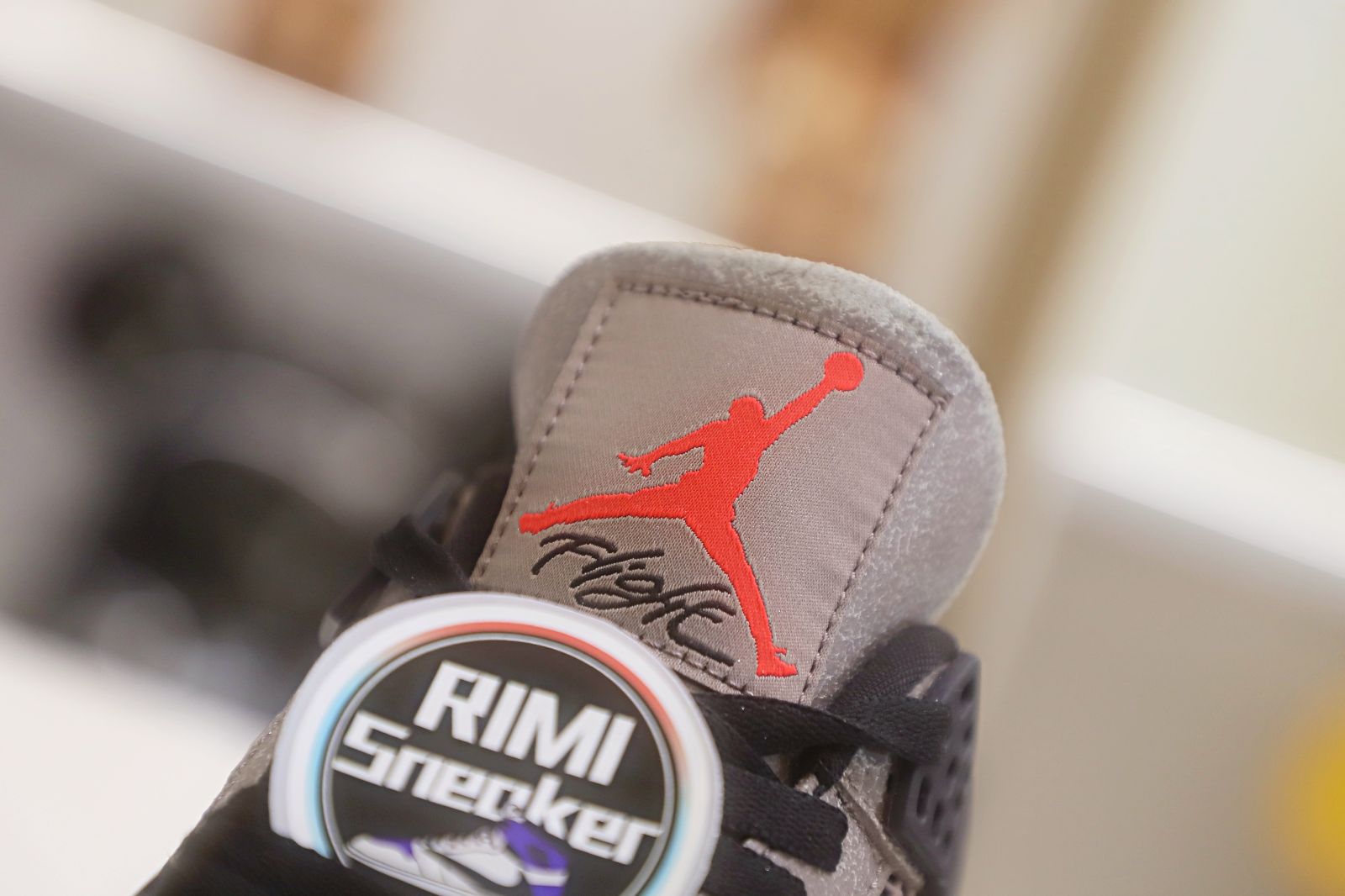 AIR JORDAN 4 RETRO 'TAUPE HAZE'