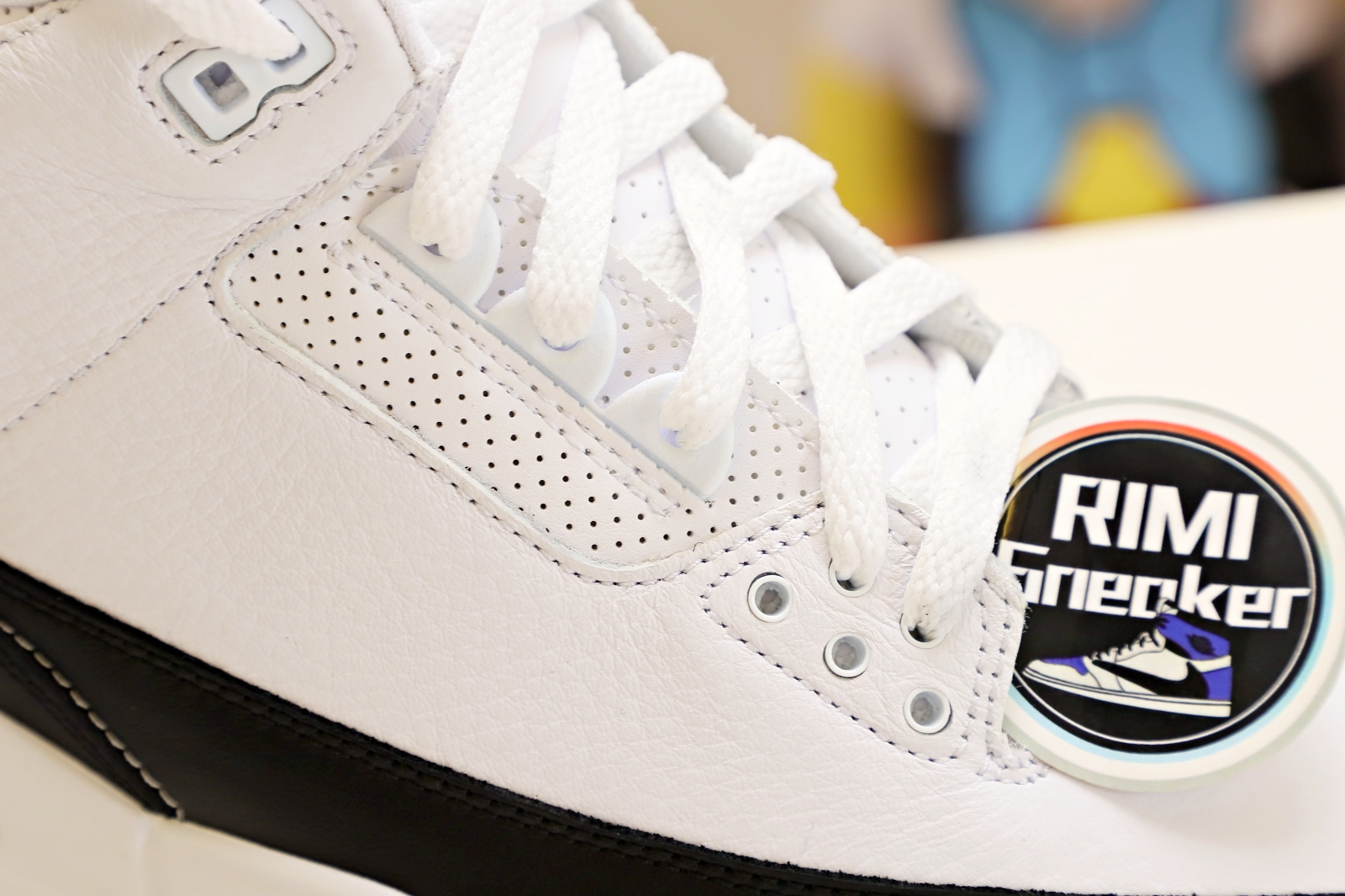 FRAGMENT DESIGN X AIR JORDAN 3 RETRO SP 'WHITE'