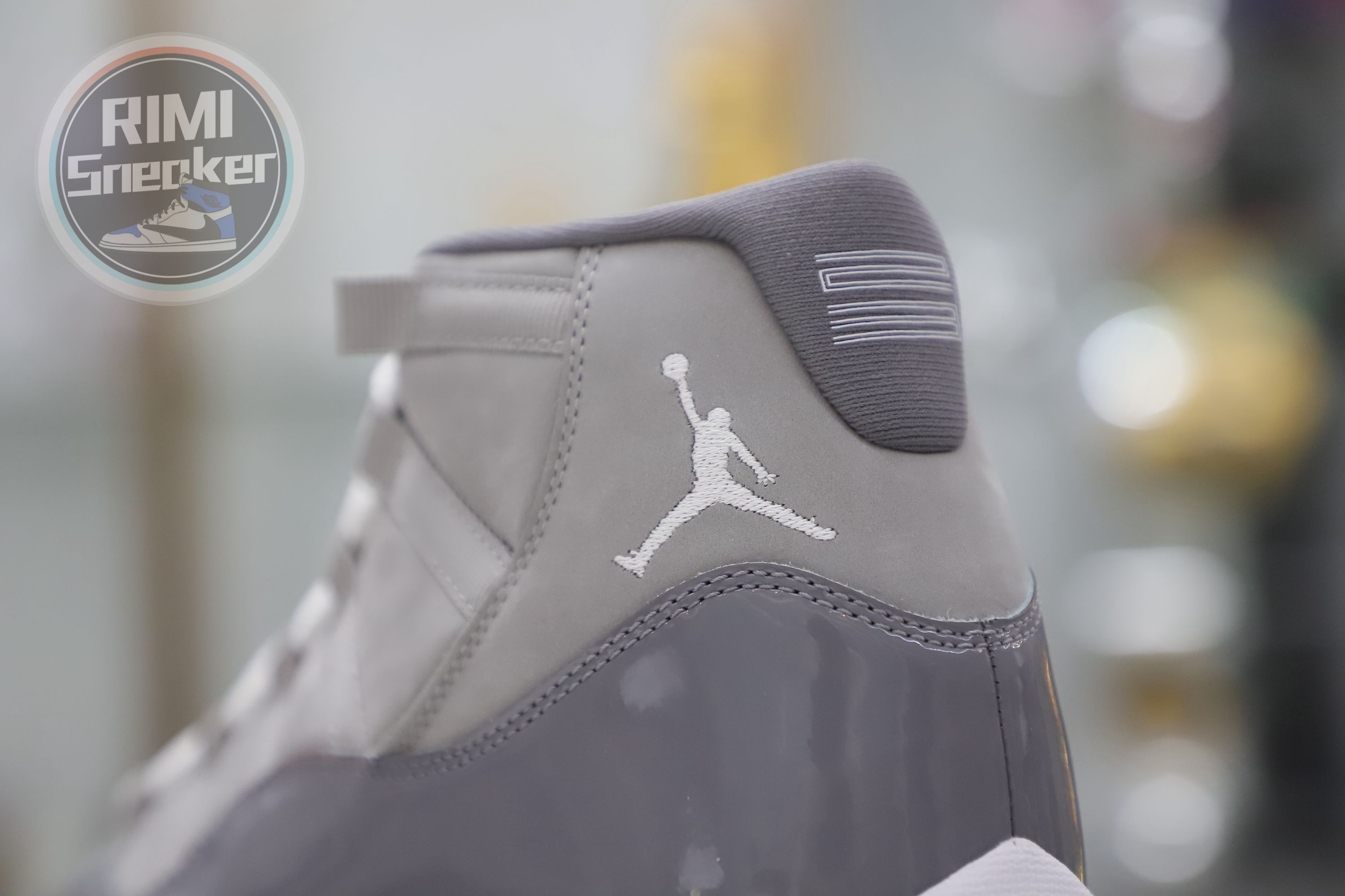AIR JORDAN 11 RETRO 'COOL GREY' 2021