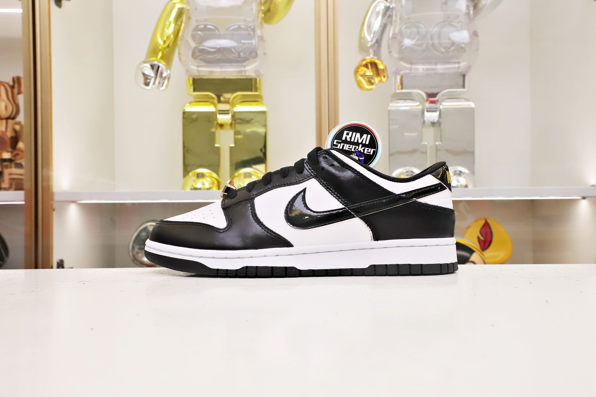 DUNK LOW PANDA 'BLACK WHITE' 2.0
