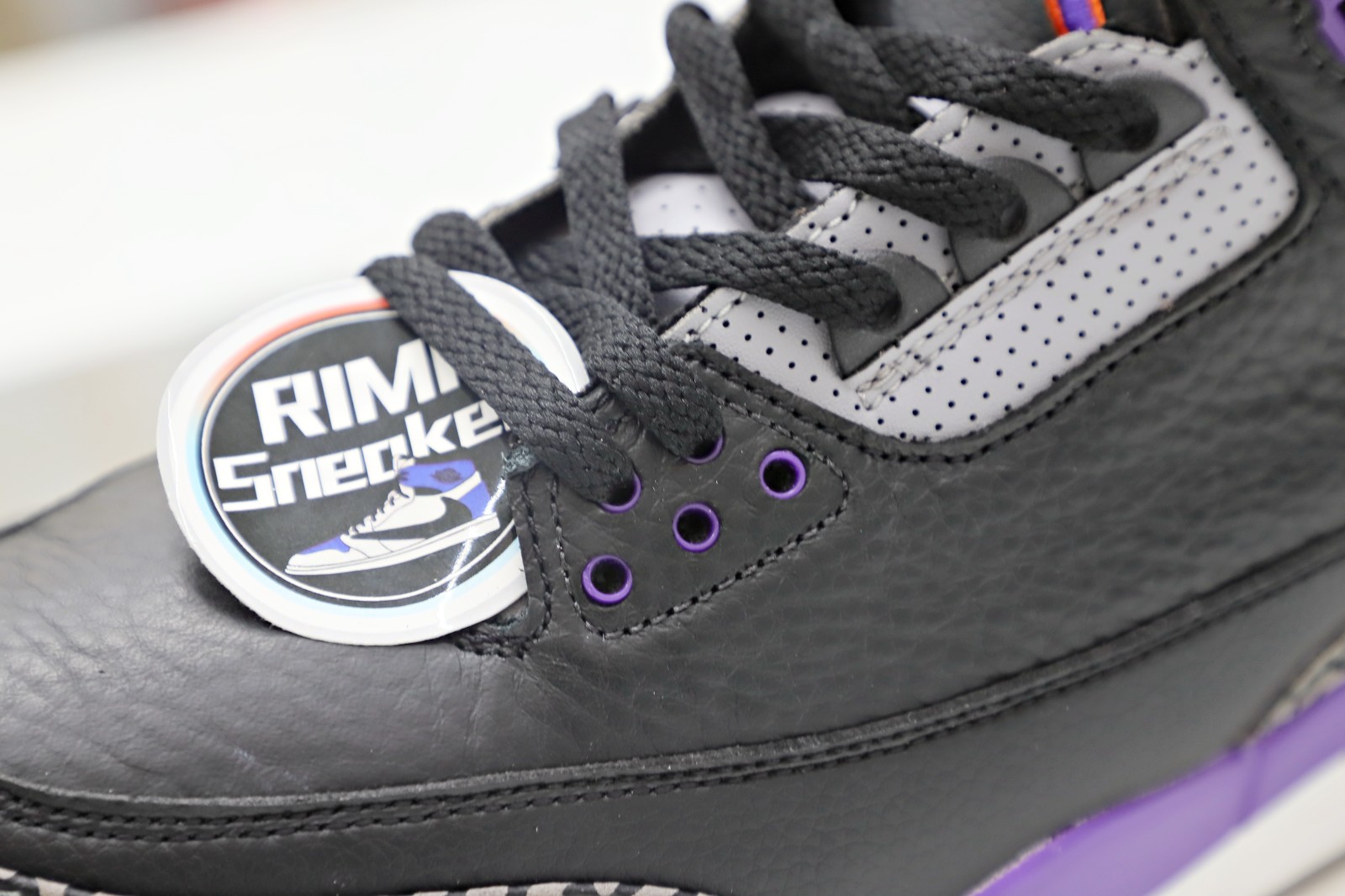 AIR JORDAN 3 RETRO 'COURT PURPLE'