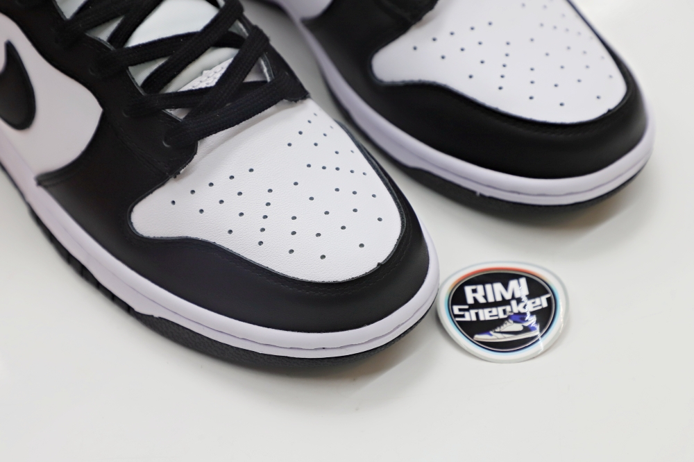 DUNK HIGH 'BLACK WHITE'
