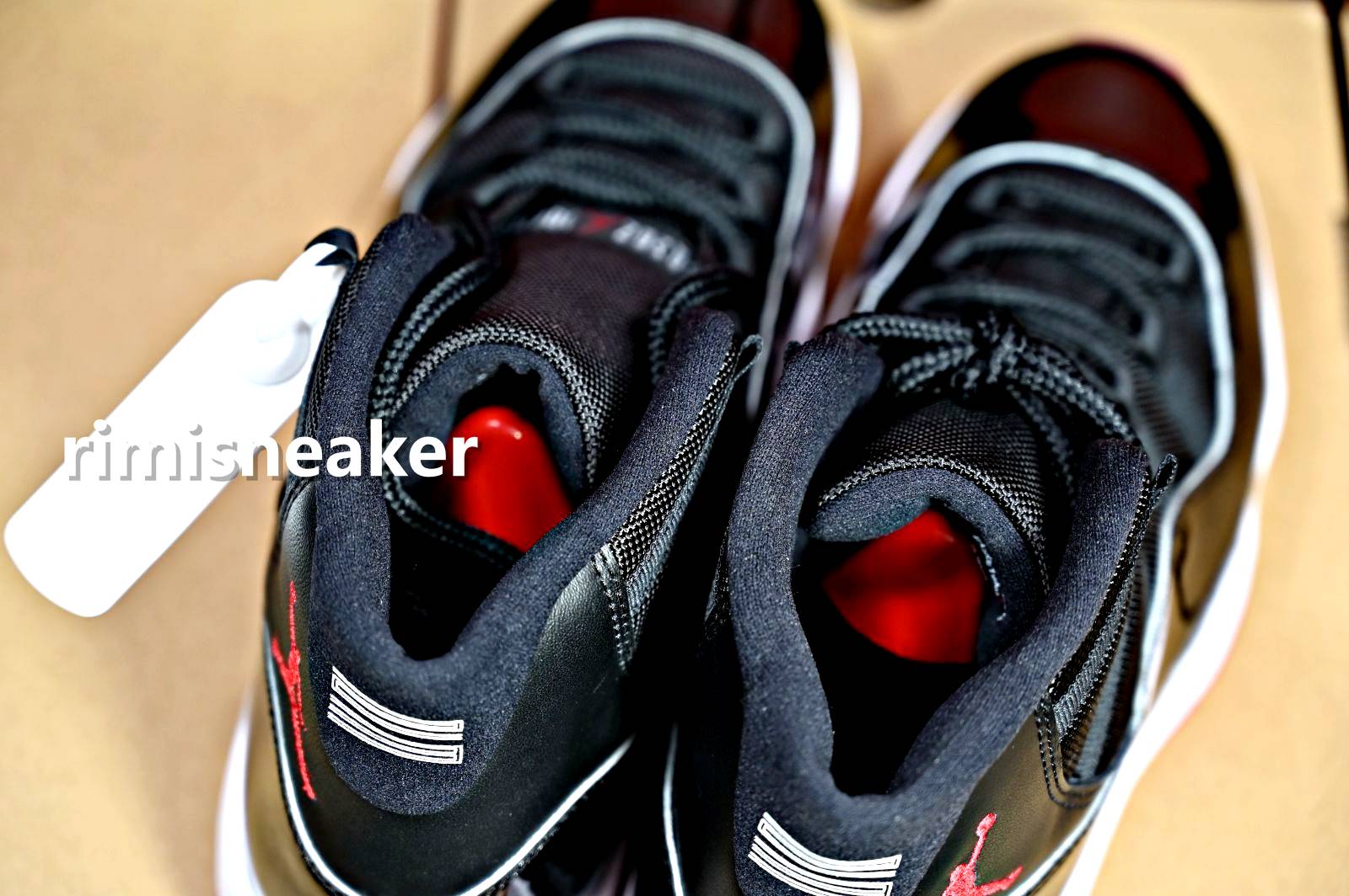 AIR JORDAN 11 RETRO 'BRED' 2019