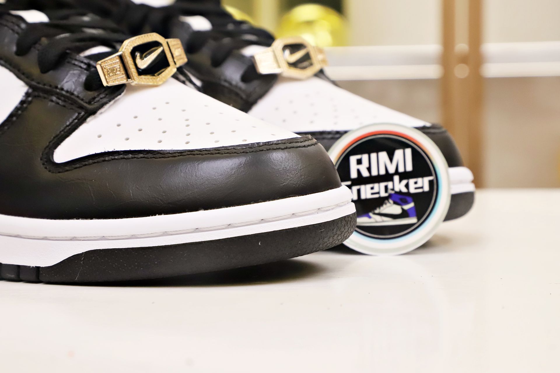 DUNK LOW PANDA 'BLACK WHITE' 2.0