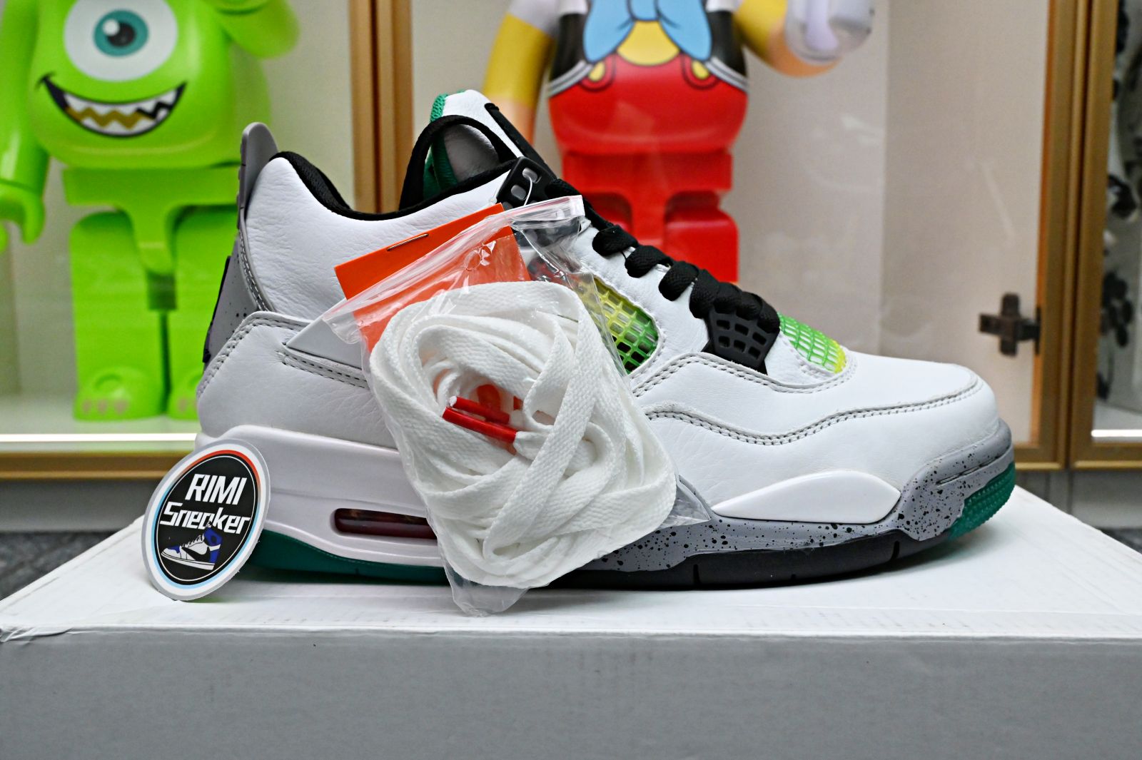 WMNS AIR JORDAN 4 RETRO 'RAST