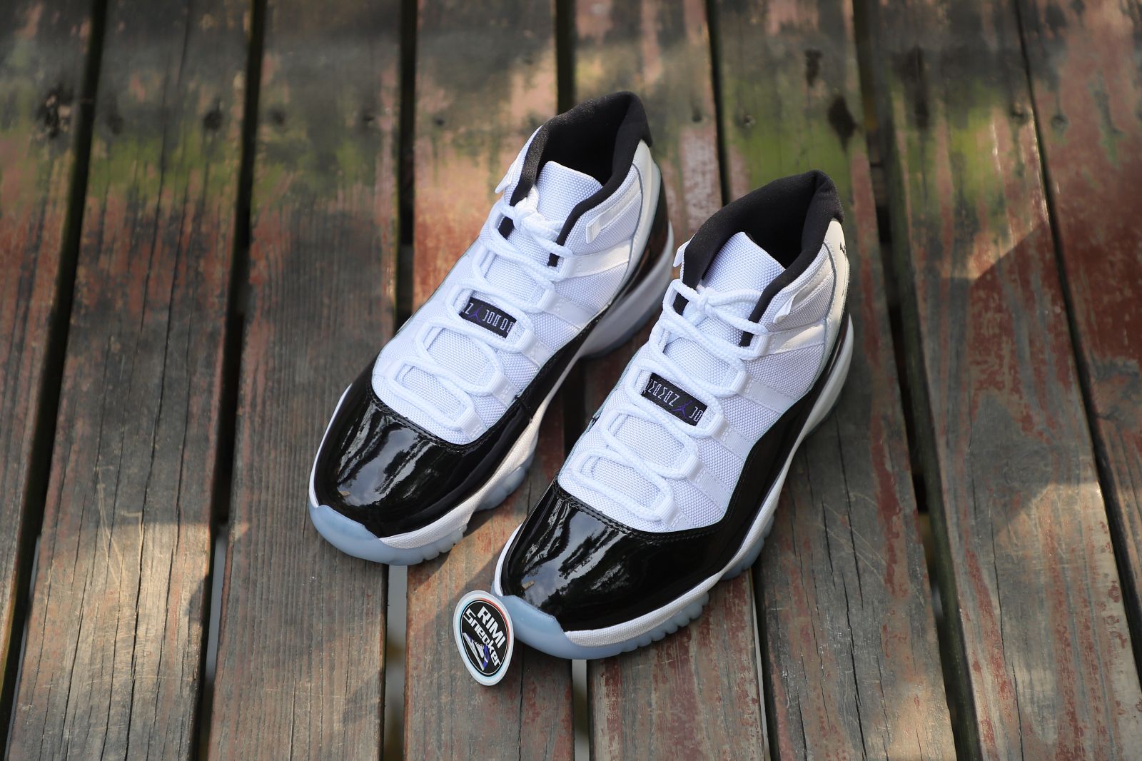 AIR JORDAN 11 RETRO 'CONCORD' 2018