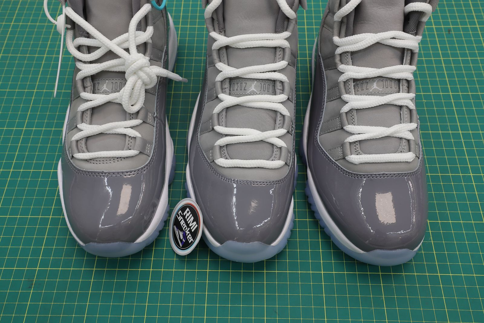 AIR JORDAN 11 RETRO 'COOL GREY' 2021