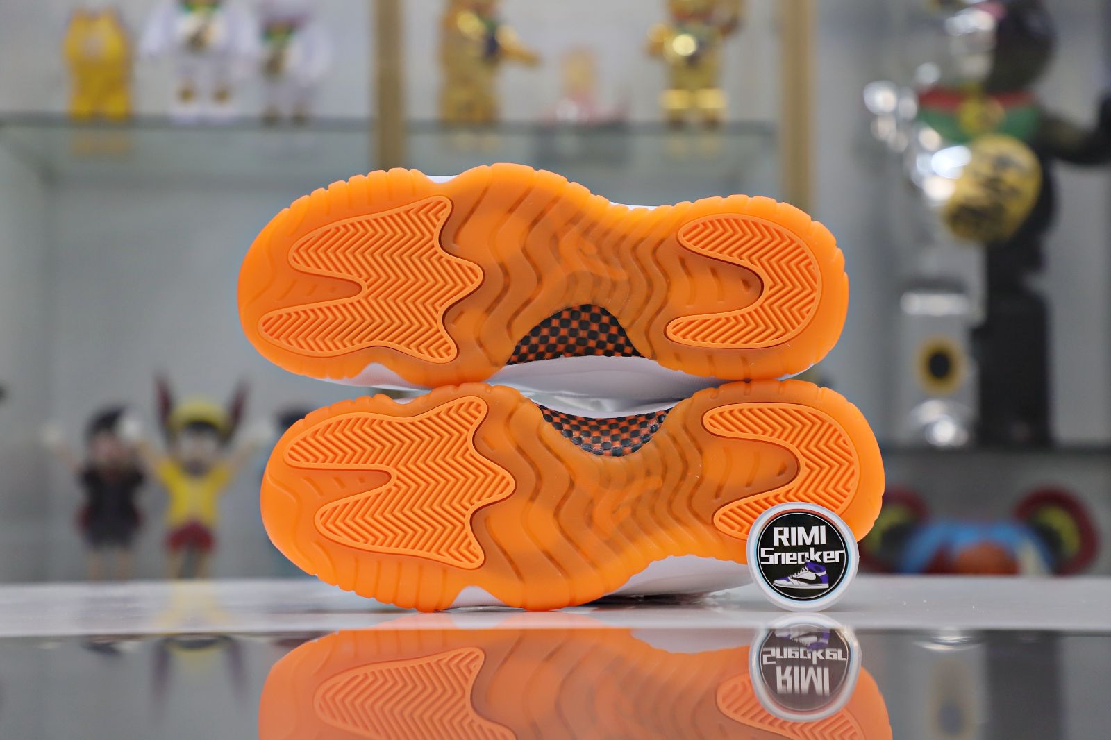 WMNS AIR JORDAN 11 RETRO LOW 'BRIGHT CITRUS'