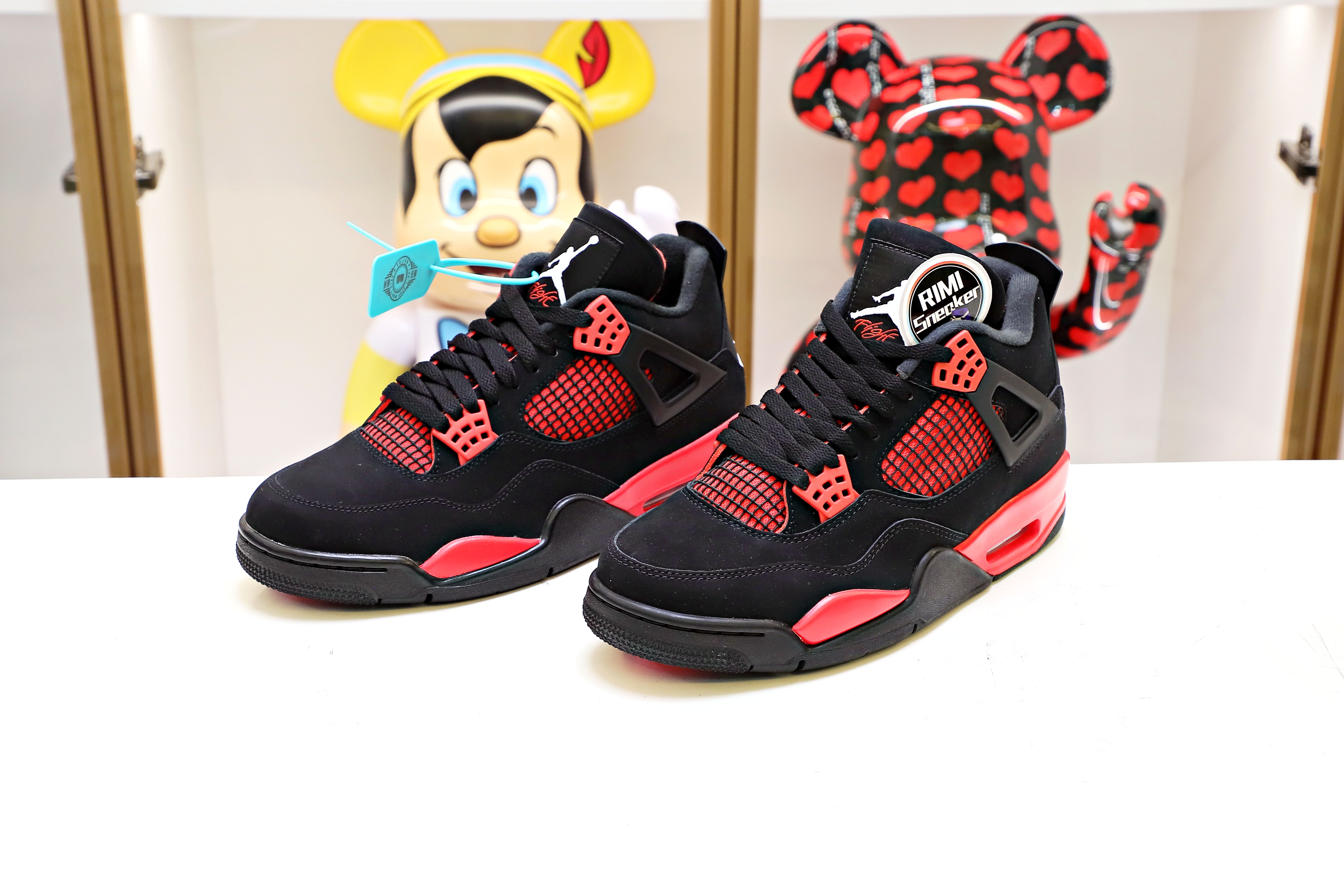 AIR JORDAN 4 RETRO 'RED THUNDER'