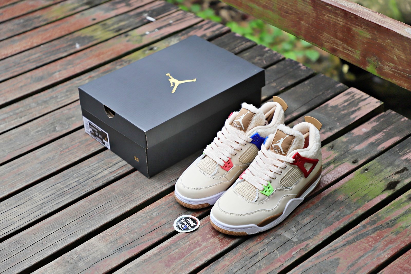 AIR JORDAN 4 RETRO GS 'WILD THINGS'