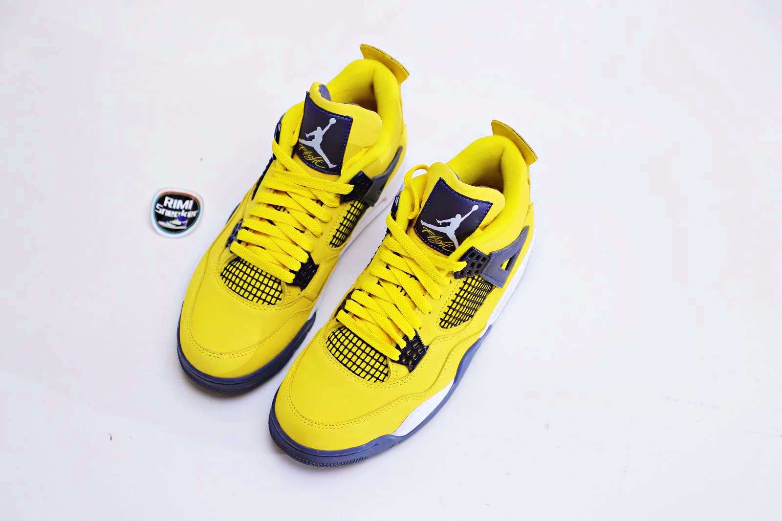 AIR JORDAN AIR JORDAN 4 RETRO 'LIGHTNING' 2021