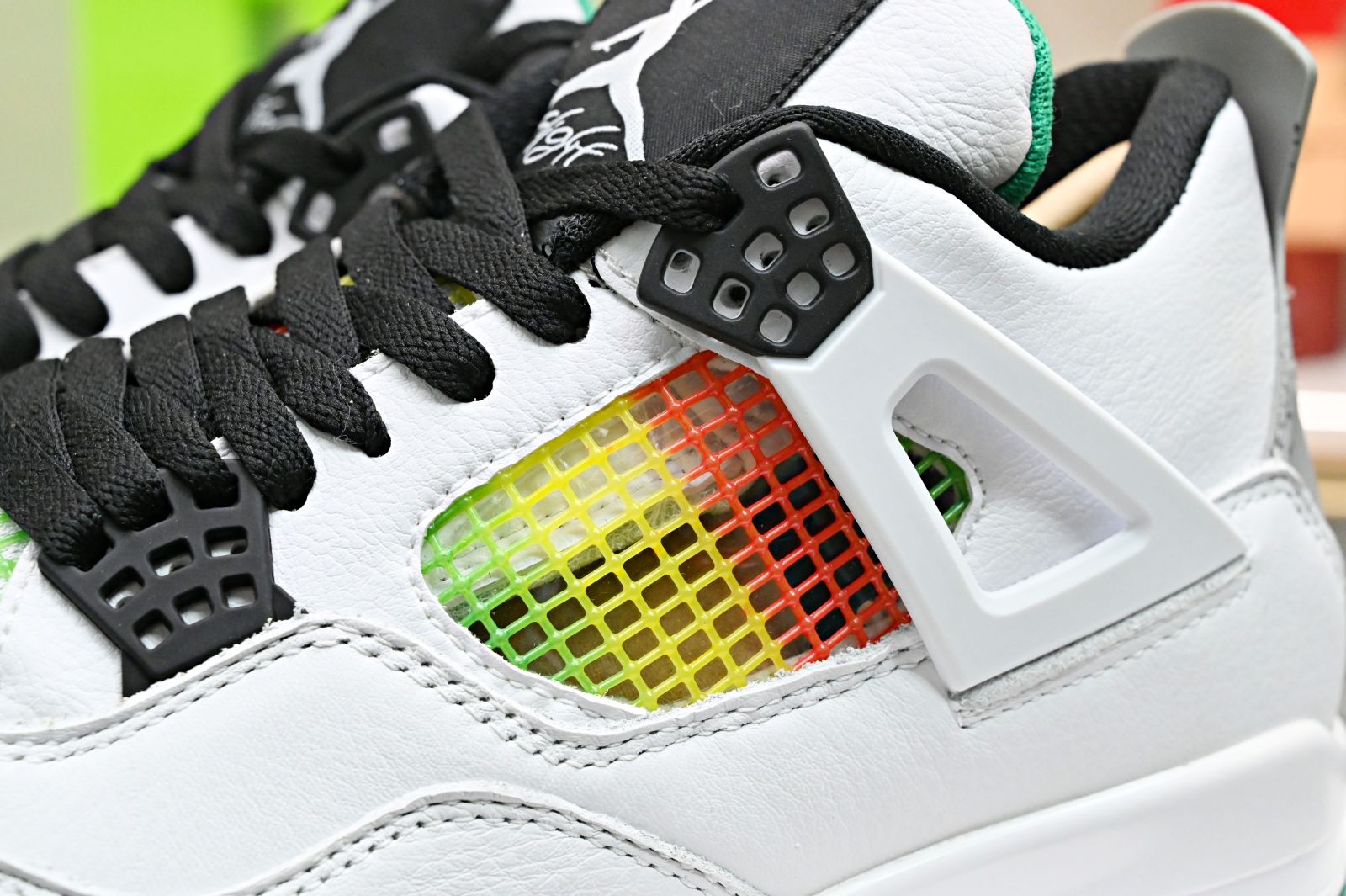 WMNS AIR JORDAN 4 RETRO 'RAST