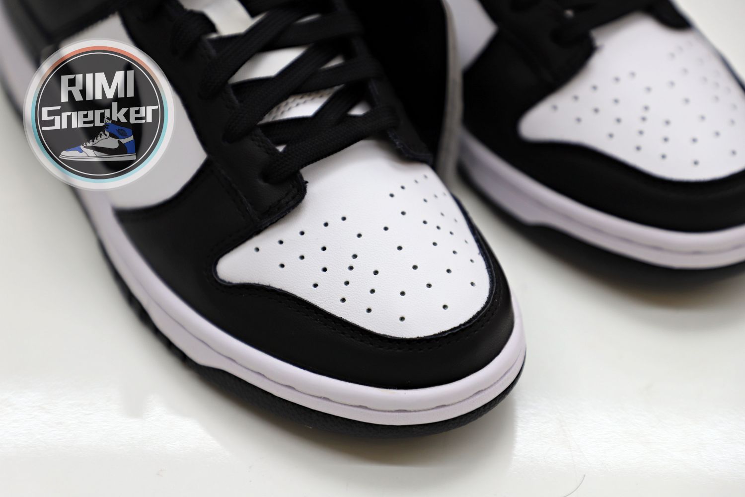 DUNK LOW PANDA 'BLACK WHITE'