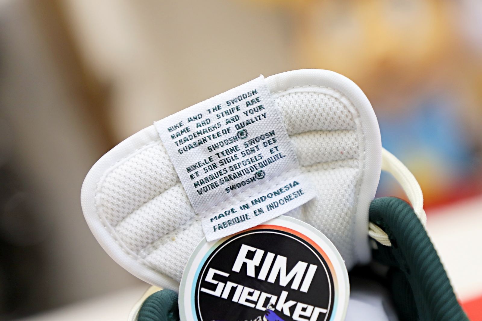 NIKE WMNS DUNK LOW 'VINTAGE GREEN'