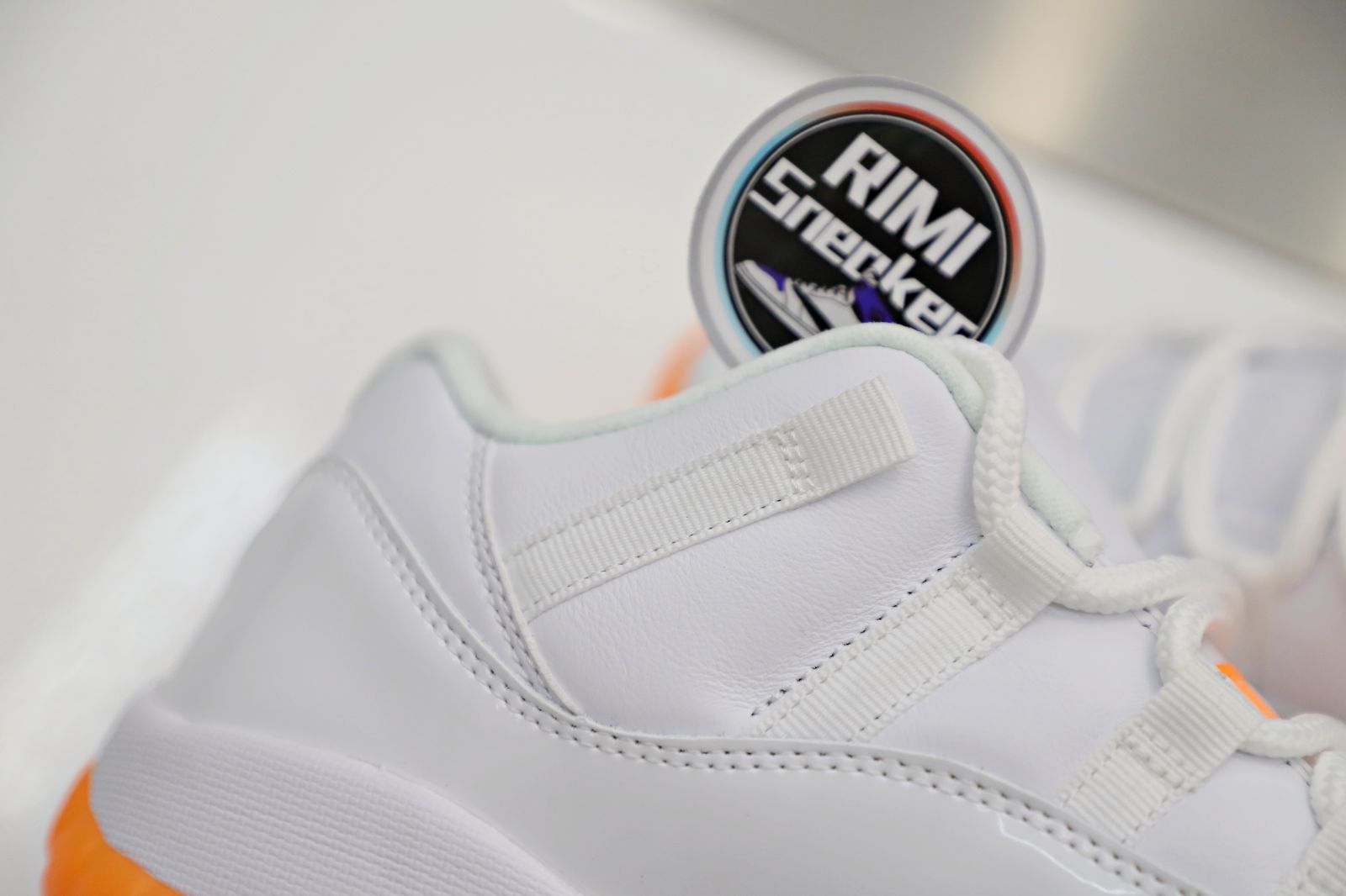 WMNS AIR JORDAN 11 RETRO LOW 'BRIGHT CITRUS'