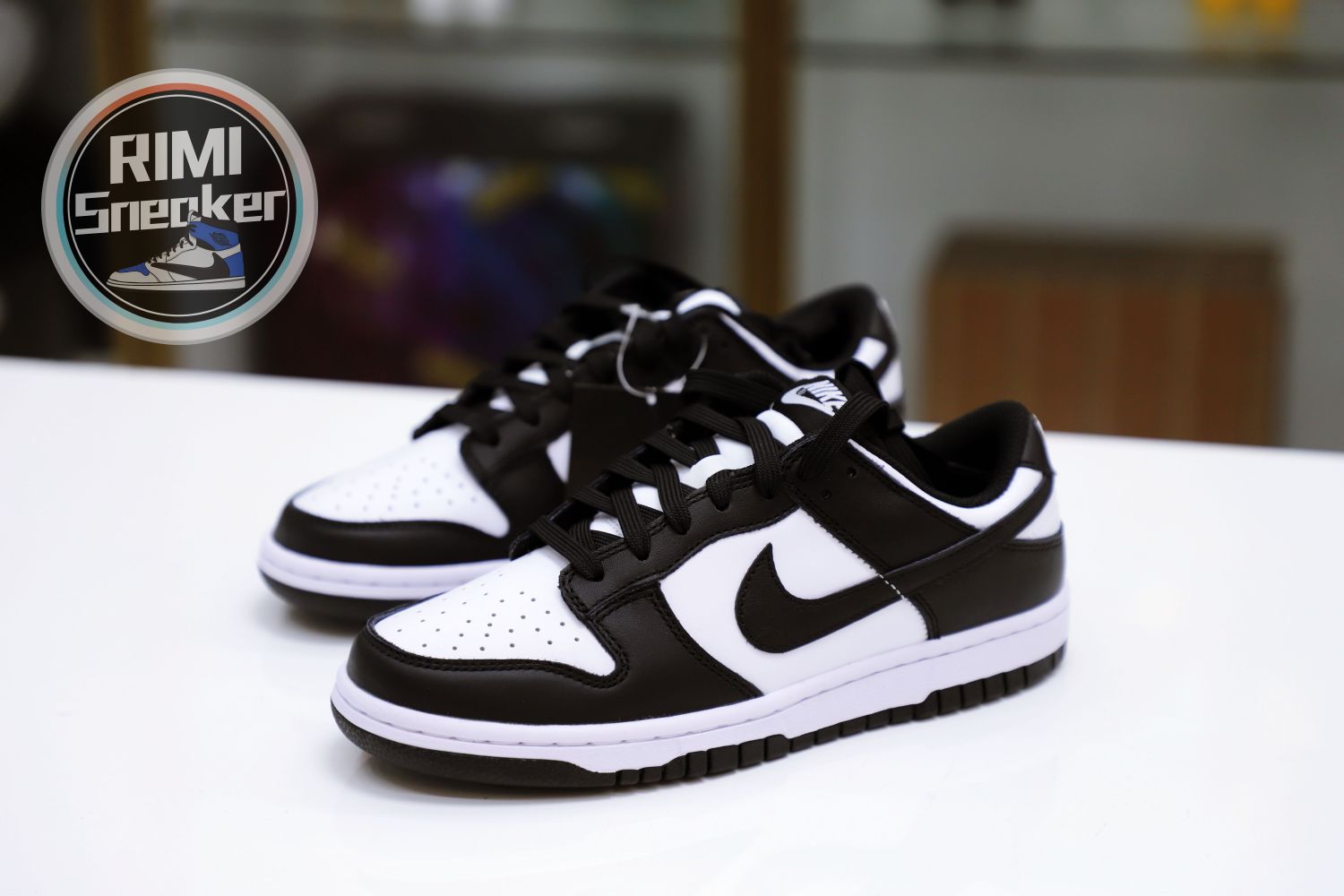 DUNK LOW PANDA 'BLACK WHITE'