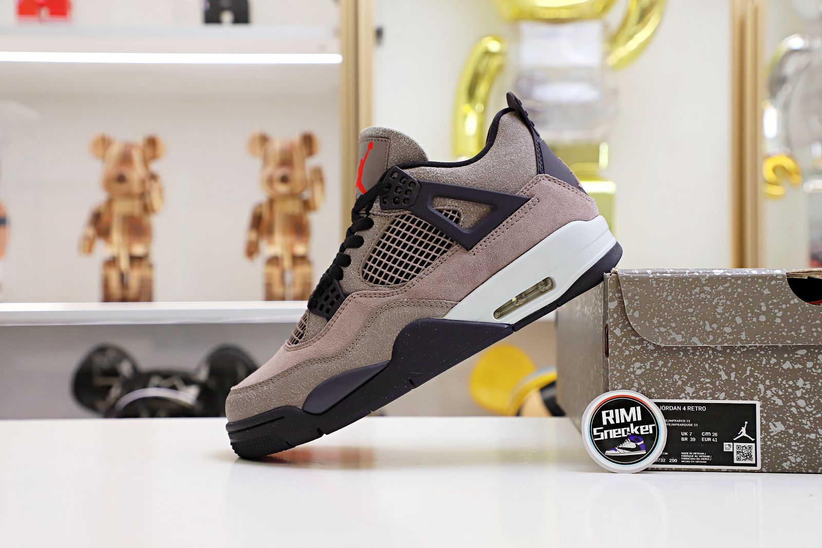 AIR JORDAN 4 RETRO 'TAUPE HAZE'