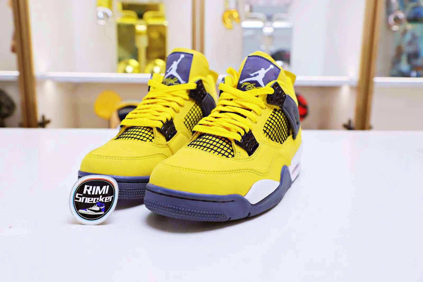 AIR JORDAN AIR JORDAN 4 RETRO 'LIGHTNING' 2021