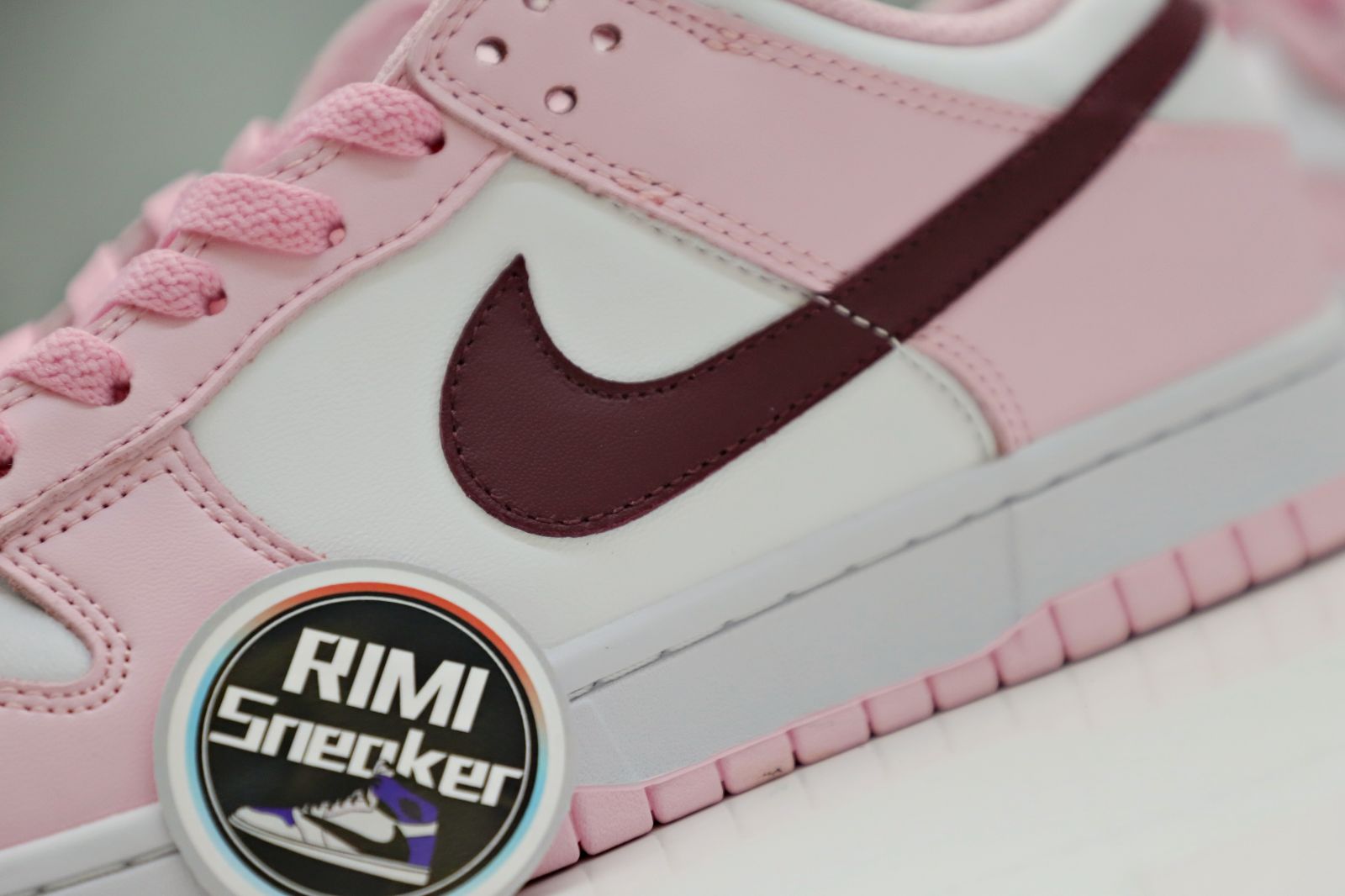 DUNK LOW GS 'PINK FOAM'