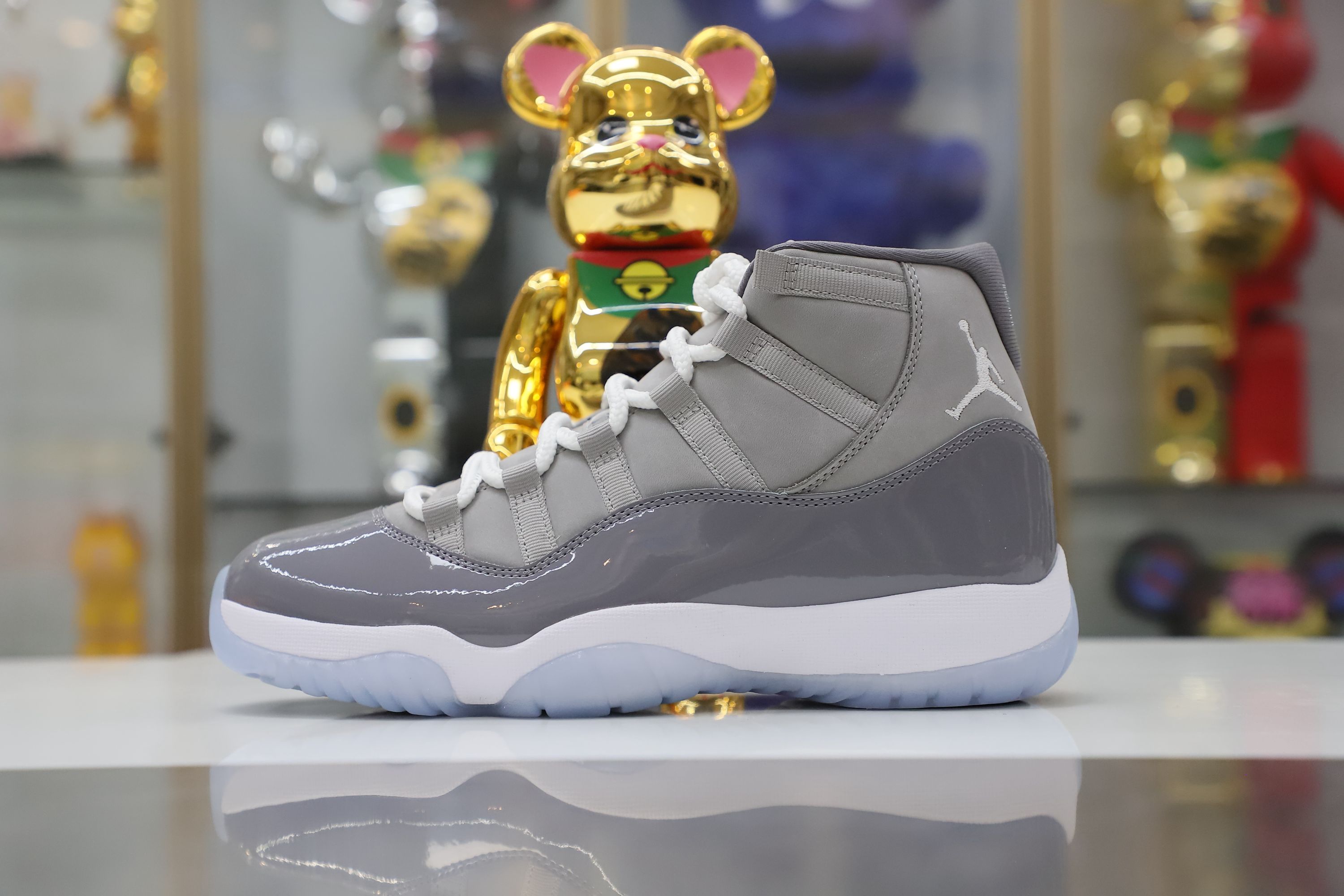 AIR JORDAN 11 RETRO 'COOL GREY' 2021