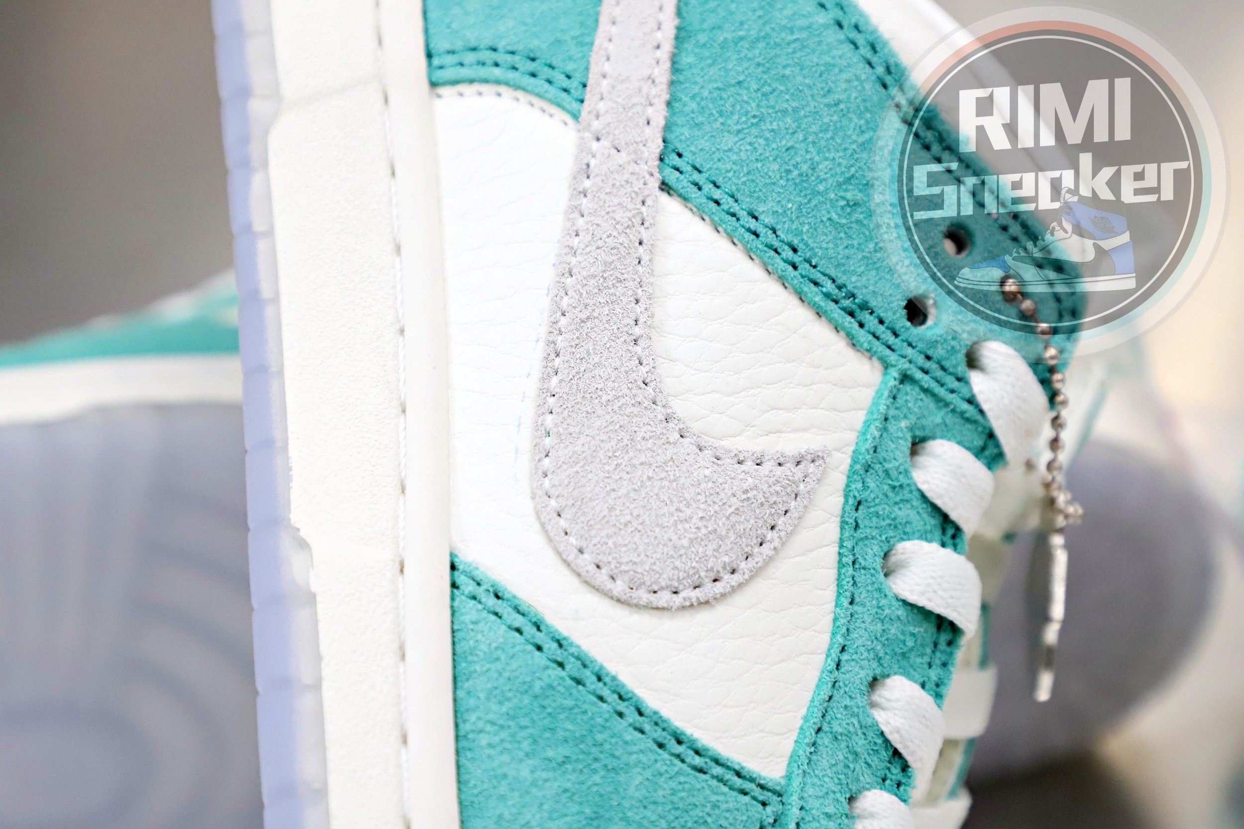 KASINA X DUNK LOW 'ROAD SIGN'