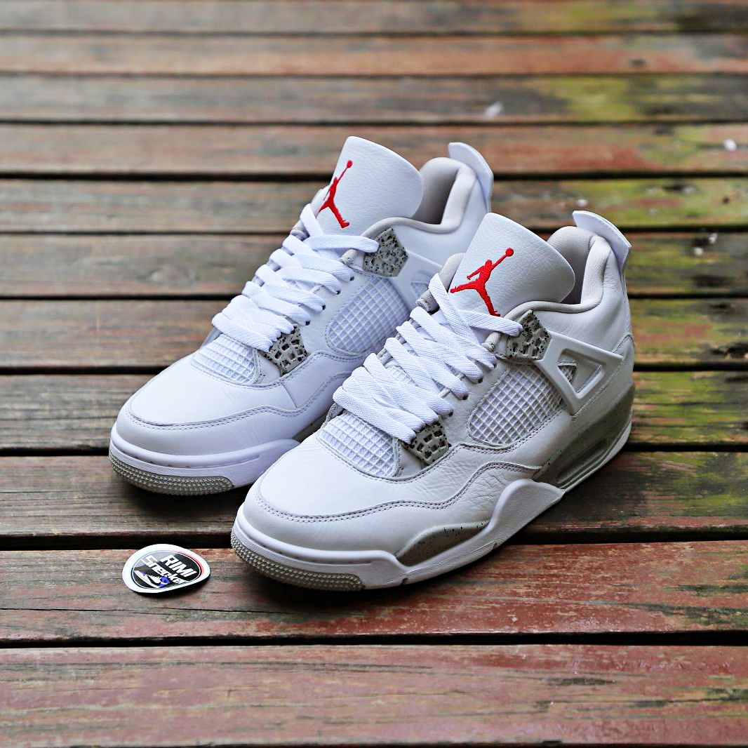 AIR JORDAN 4 RETRO 'WHITE OREO'