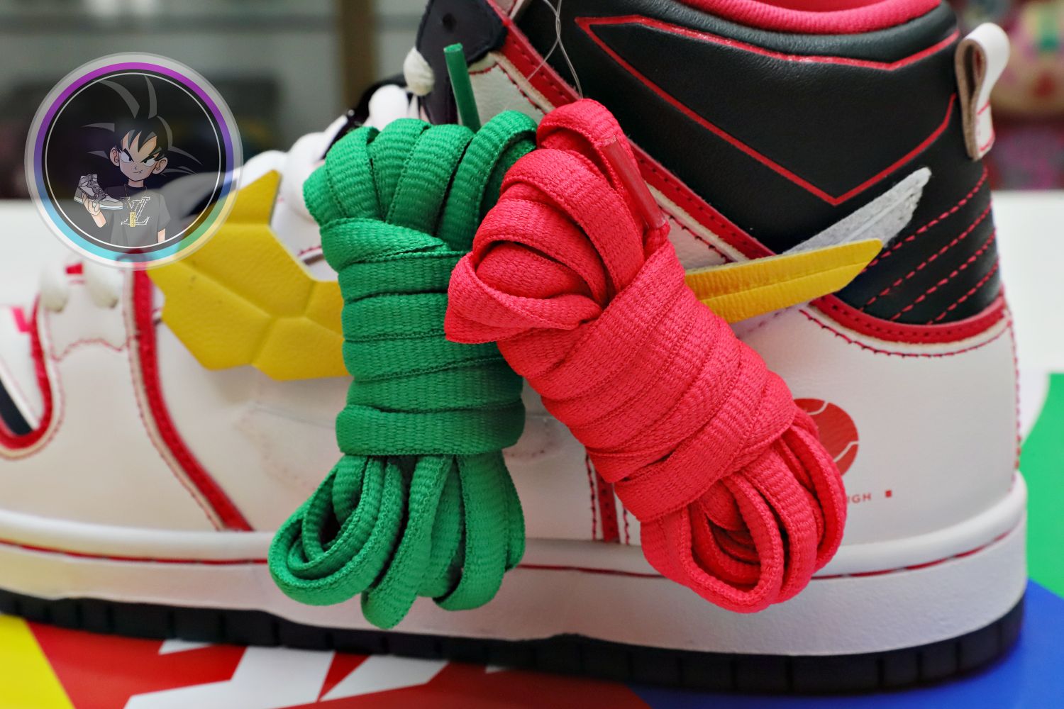 GUNDAM X DUNK HIGH SB 'PROJECT UNICORN - RX-0'