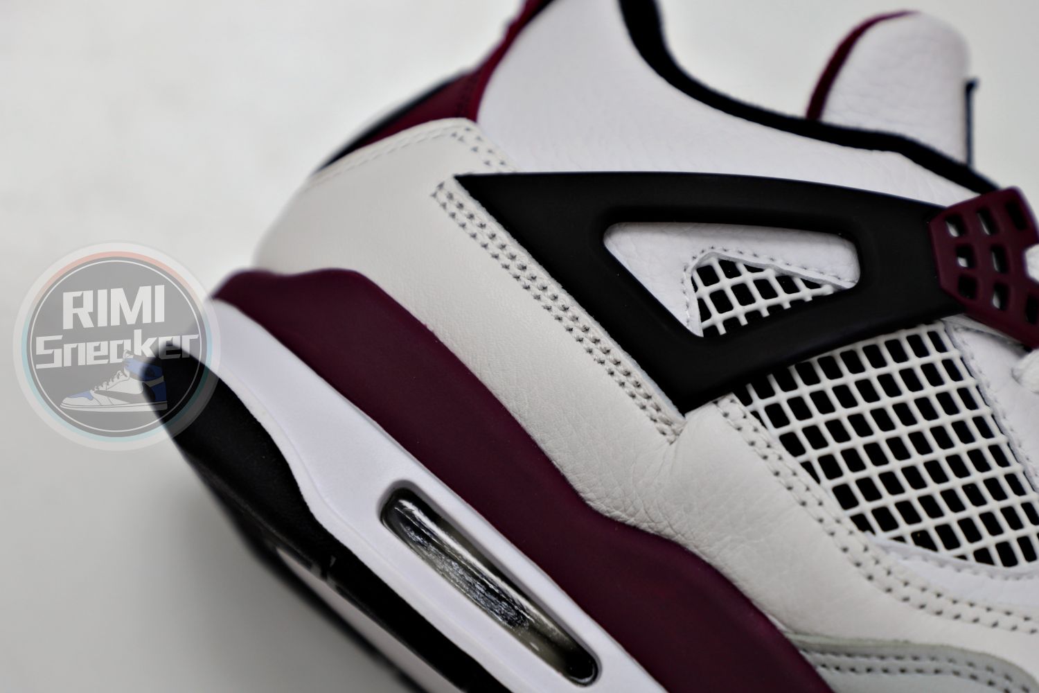AIR JORDAN PARIS SAINT-GERMAIN X AIR JORDAN 4 RETRO 'BORDEAUX'