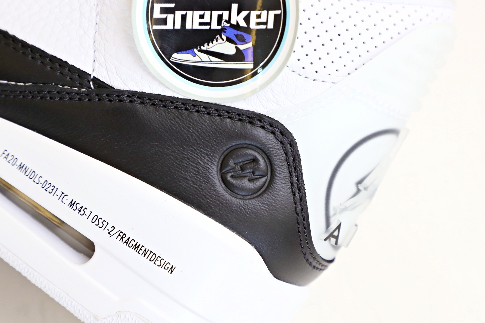 FRAGMENT DESIGN X AIR JORDAN 3 RETRO SP 'WHITE'