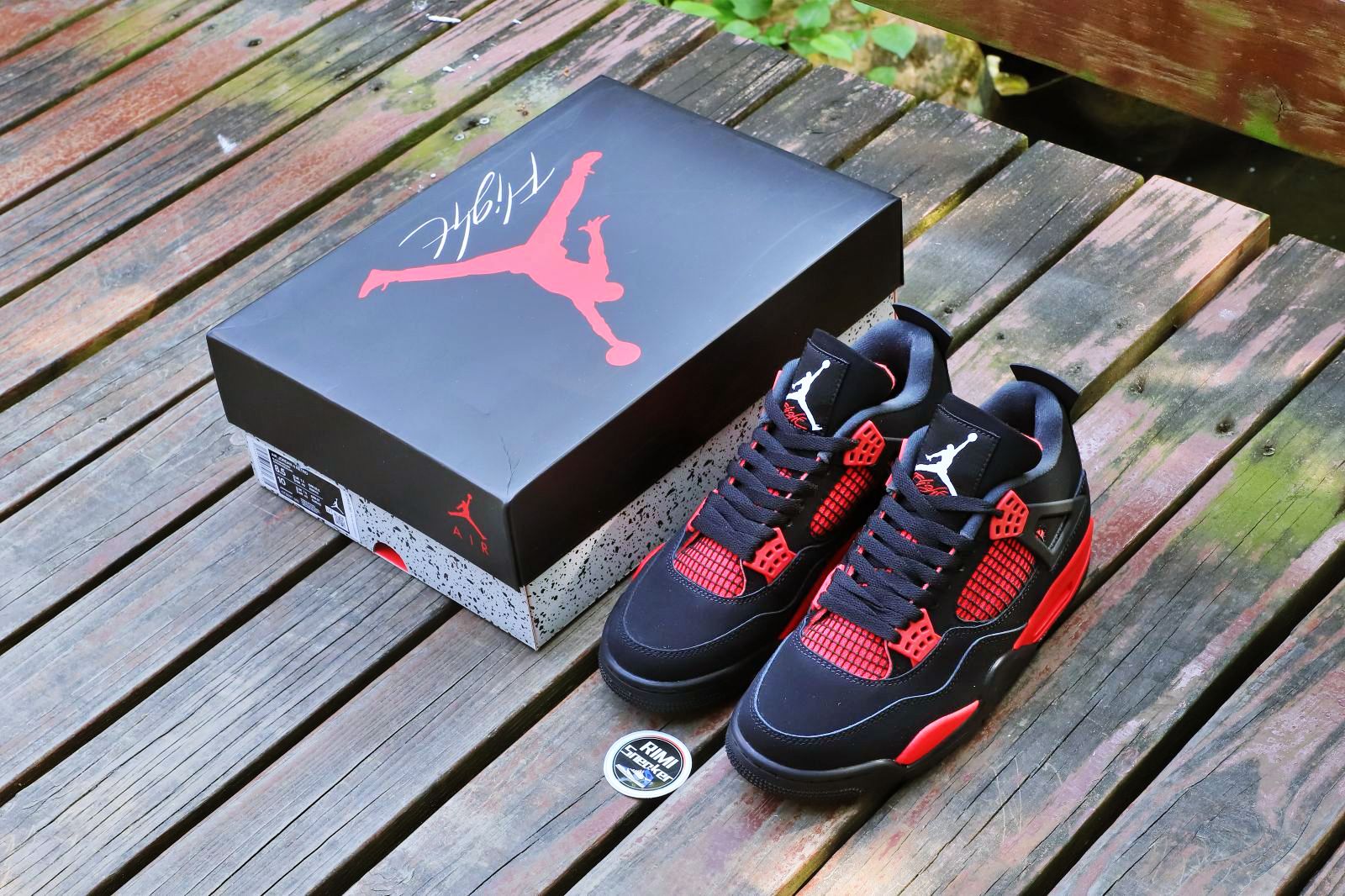 AIR JORDAN 4 RETRO 'RED THUNDER'