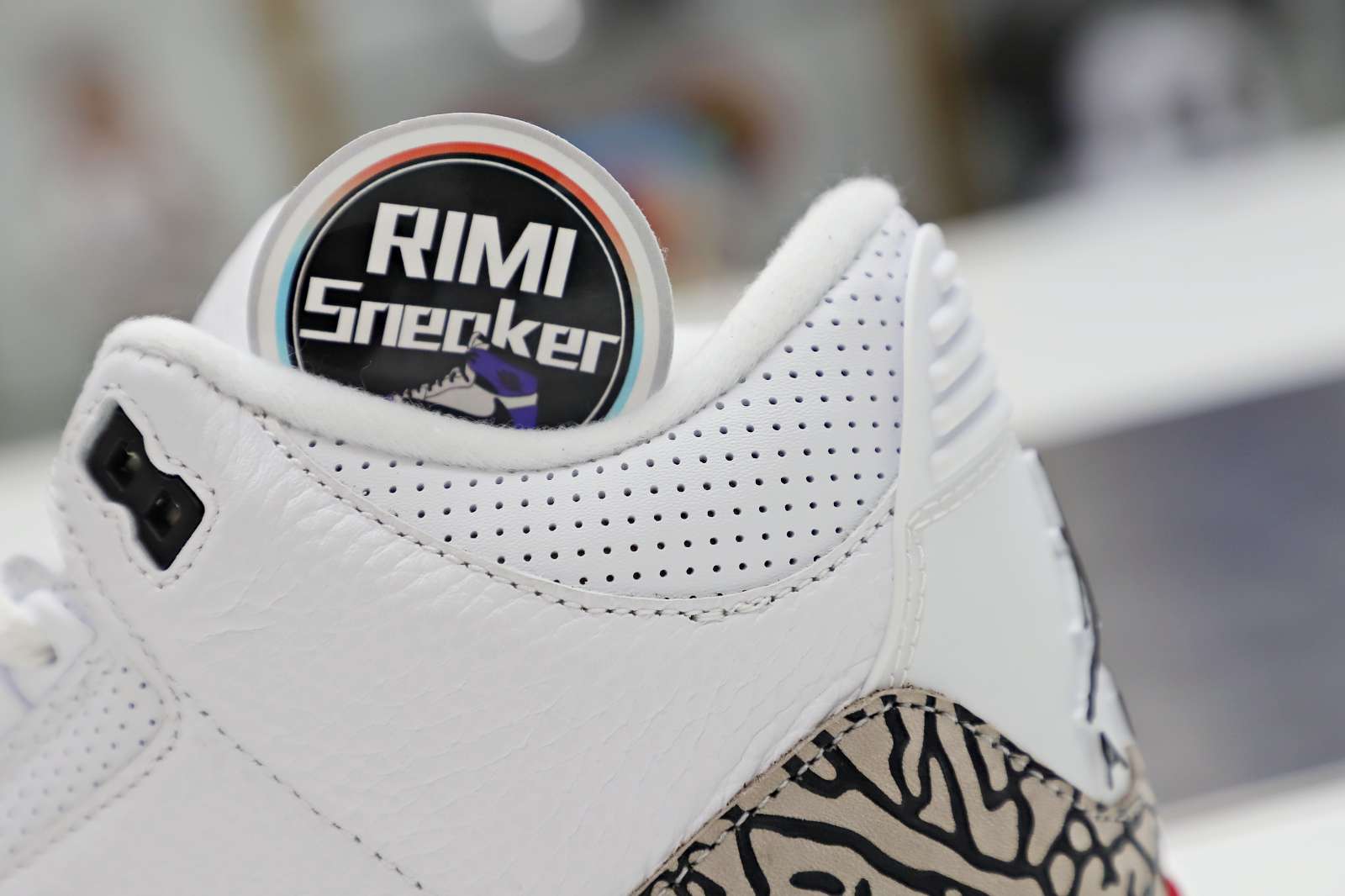 AIR JORDAN 3 RETRO 'CARDINAL RED' -116