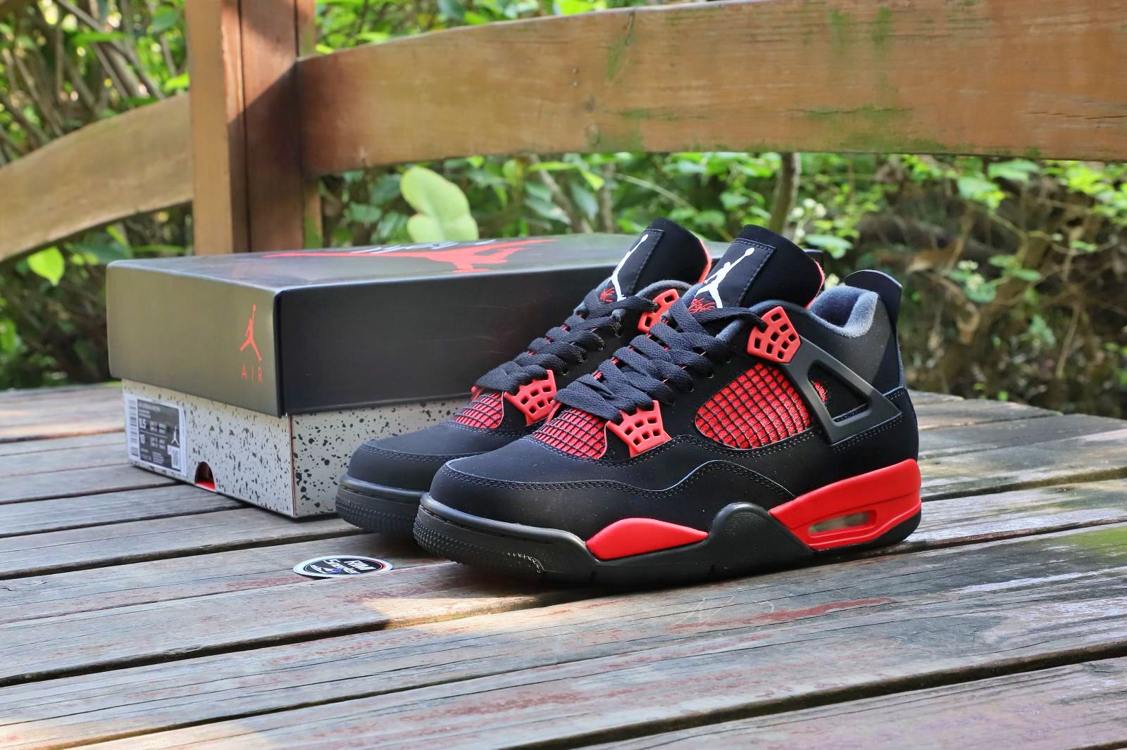 AIR JORDAN 4 RETRO 'RED THUNDER'