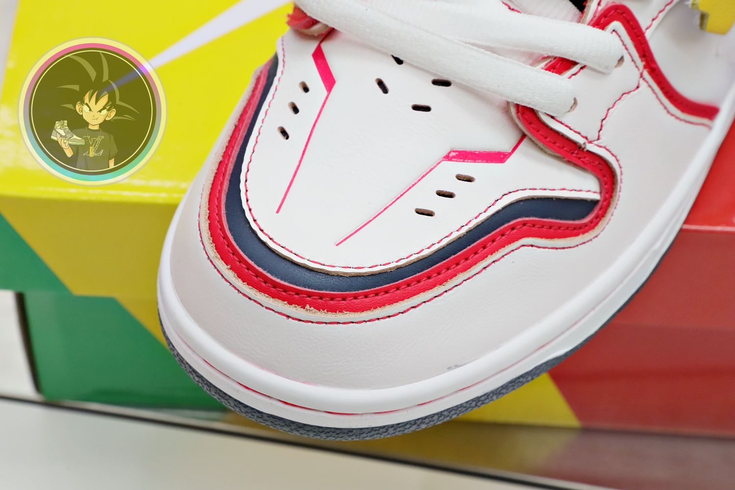 GUNDAM X DUNK HIGH SB 'PROJECT UNICORN - RX-0'