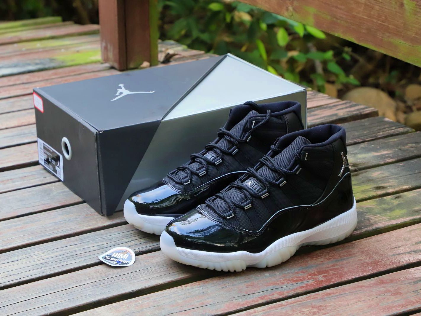 AIR JORDAN 11 RETRO 'JUBILEE / 25TH