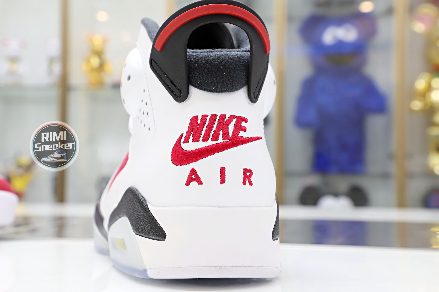 AIR JORDAN 6 RETRO OG 'CARMINE' 2021