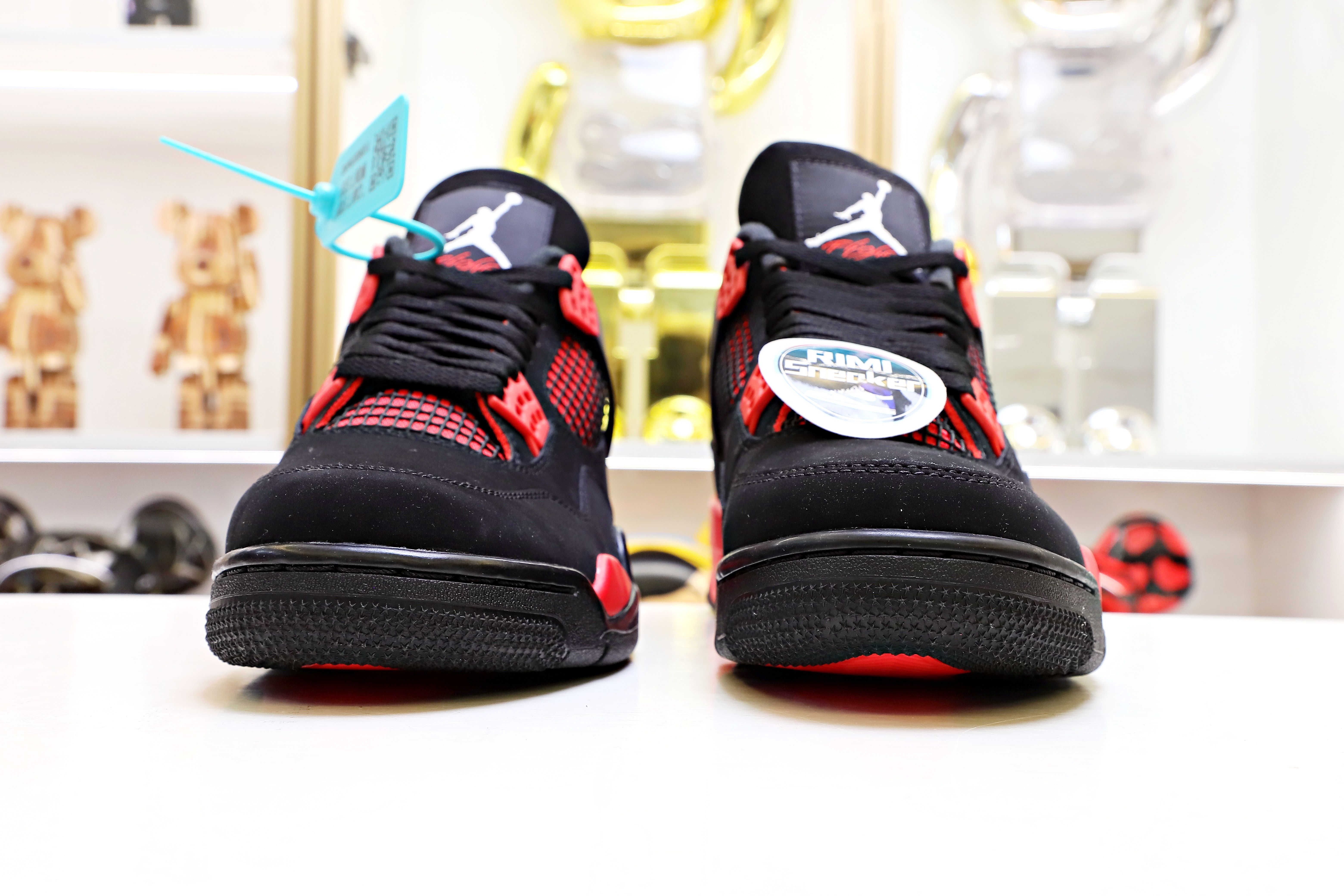 AIR JORDAN 4 RETRO 'RED THUNDER'