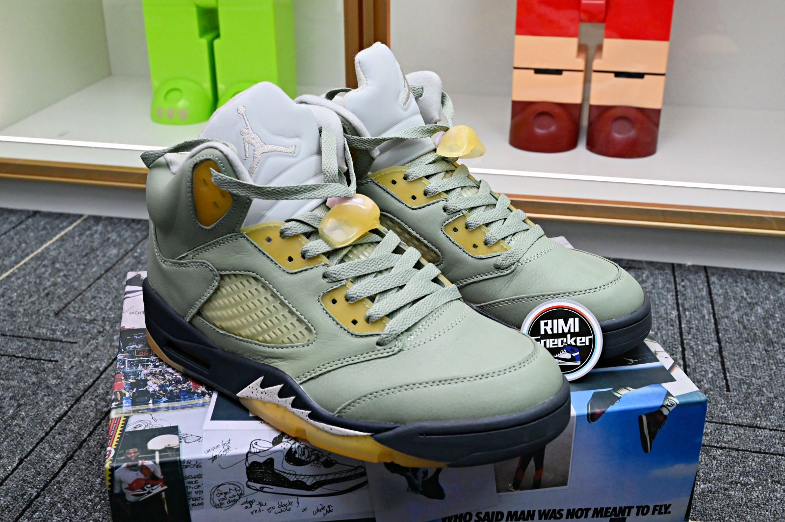 AIR JORDAN 5