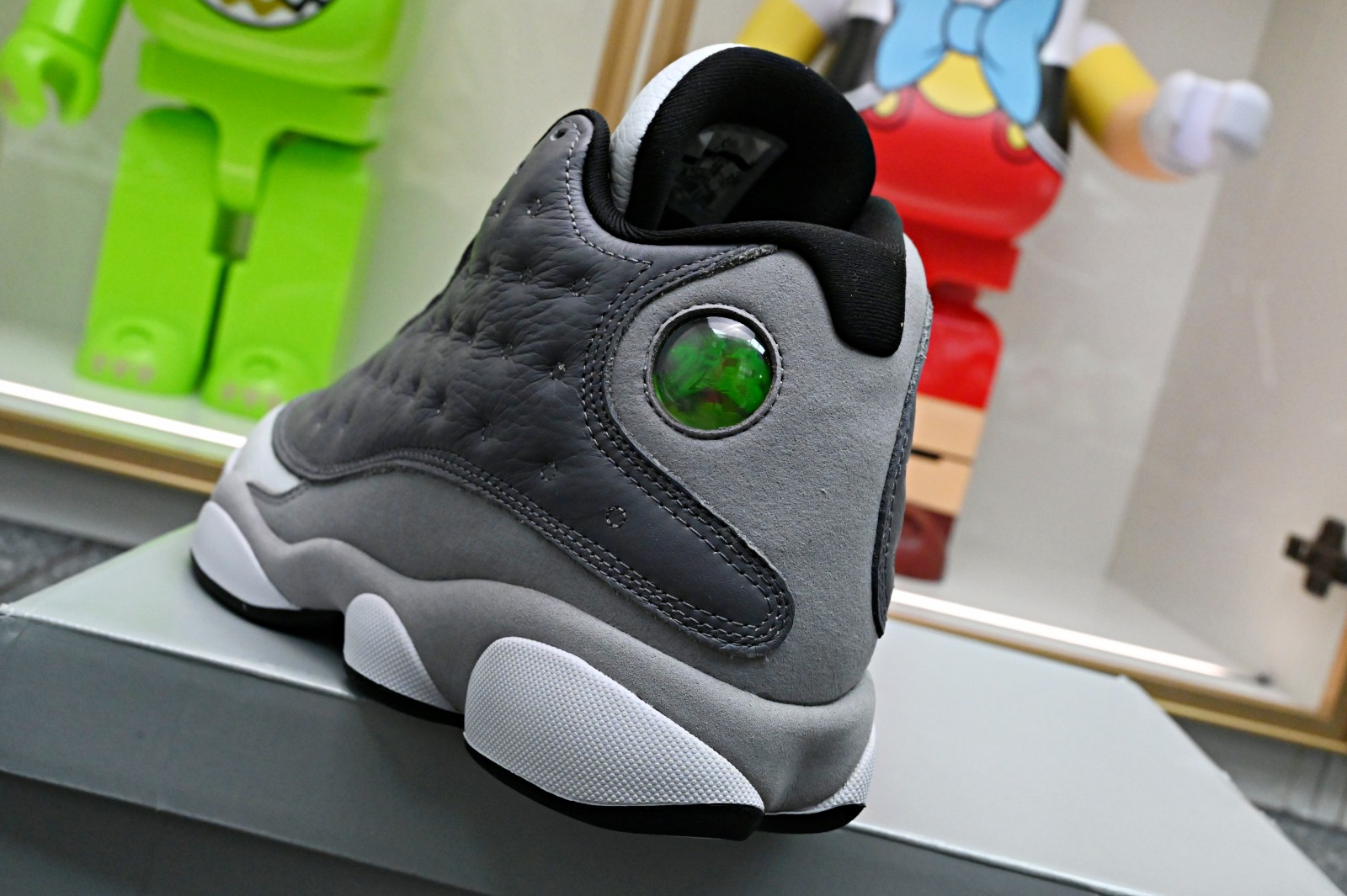 AIR JORDAN 13 RETRO 'ATMOSPHERE GREY' -414571-016