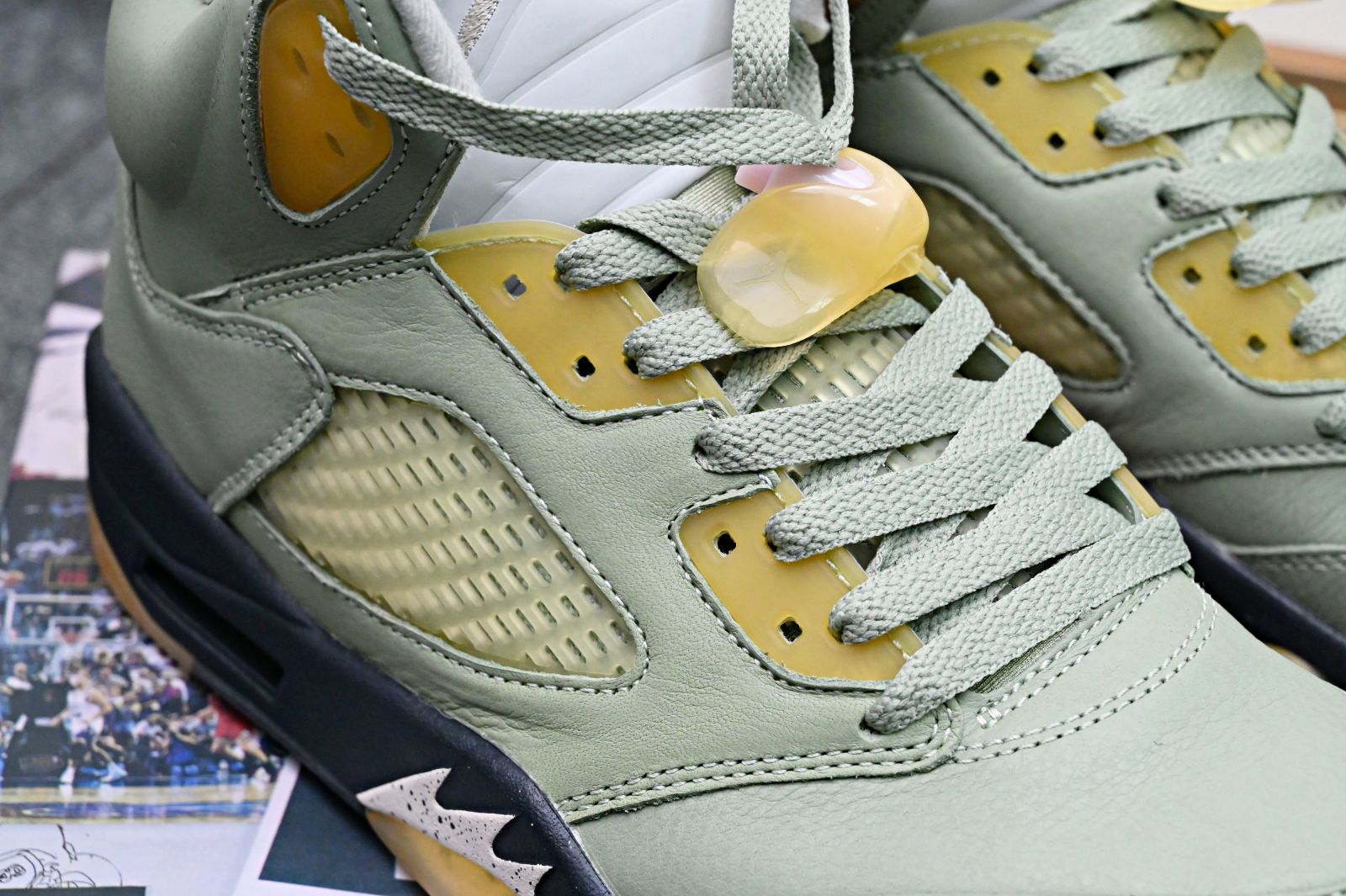 AIR JORDAN 5