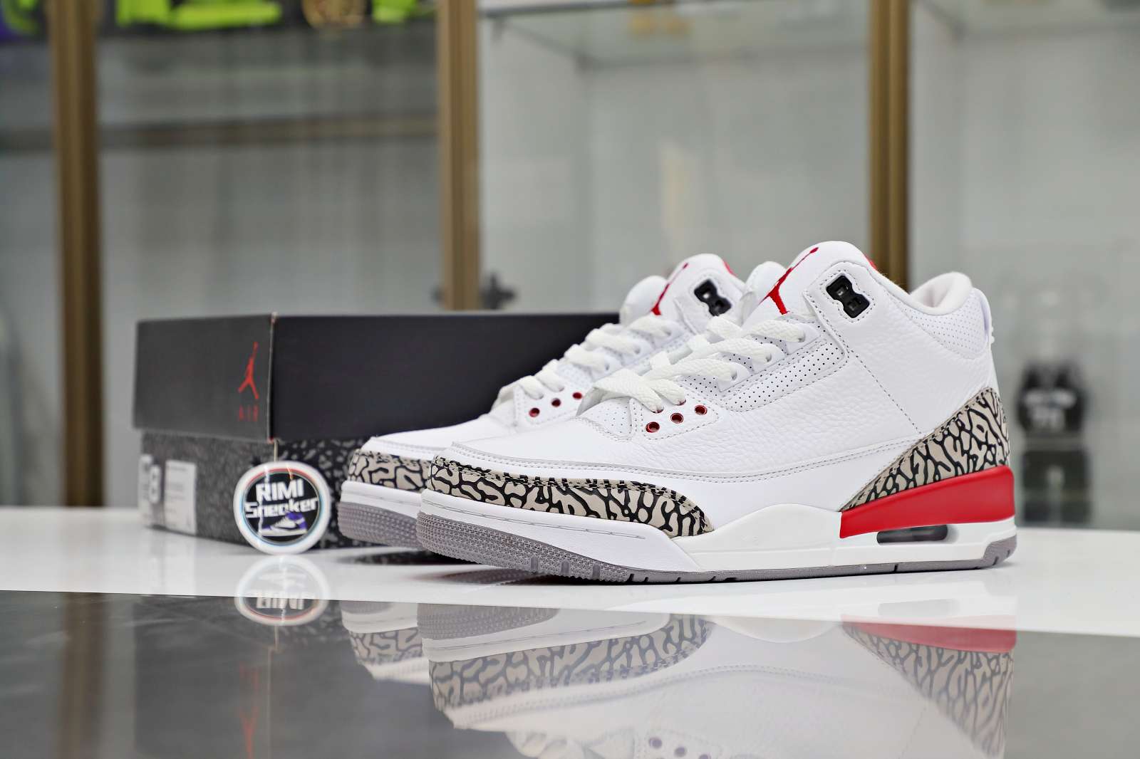AIR JORDAN 3 RETRO 'CARDINAL RED' -116