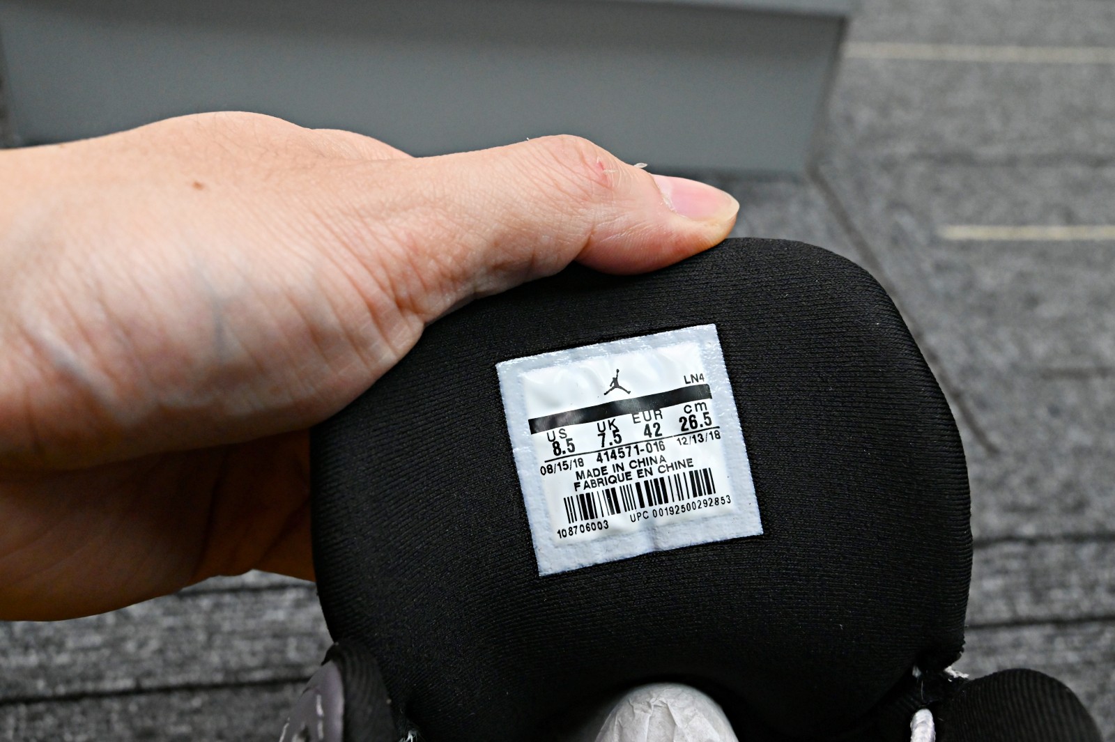 AIR JORDAN 13 RETRO 'ATMOSPHERE GREY' -414571-016