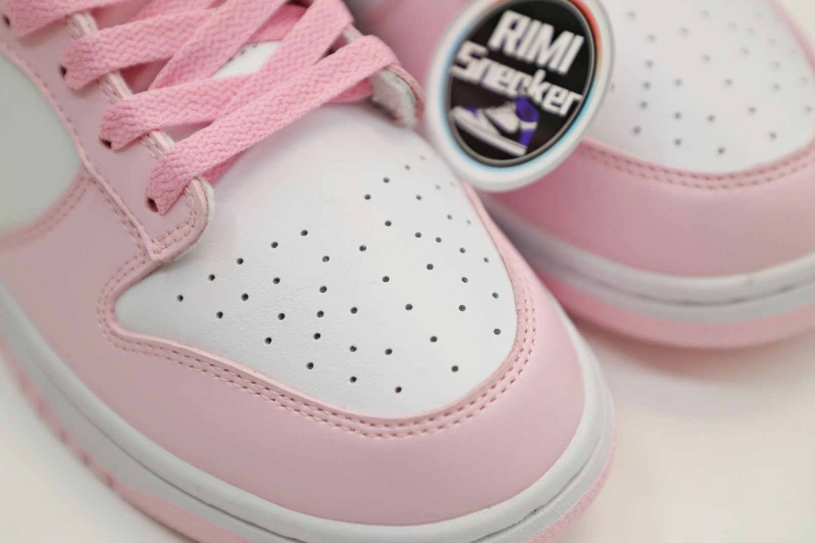 DUNK LOW GS 'PINK FOAM'