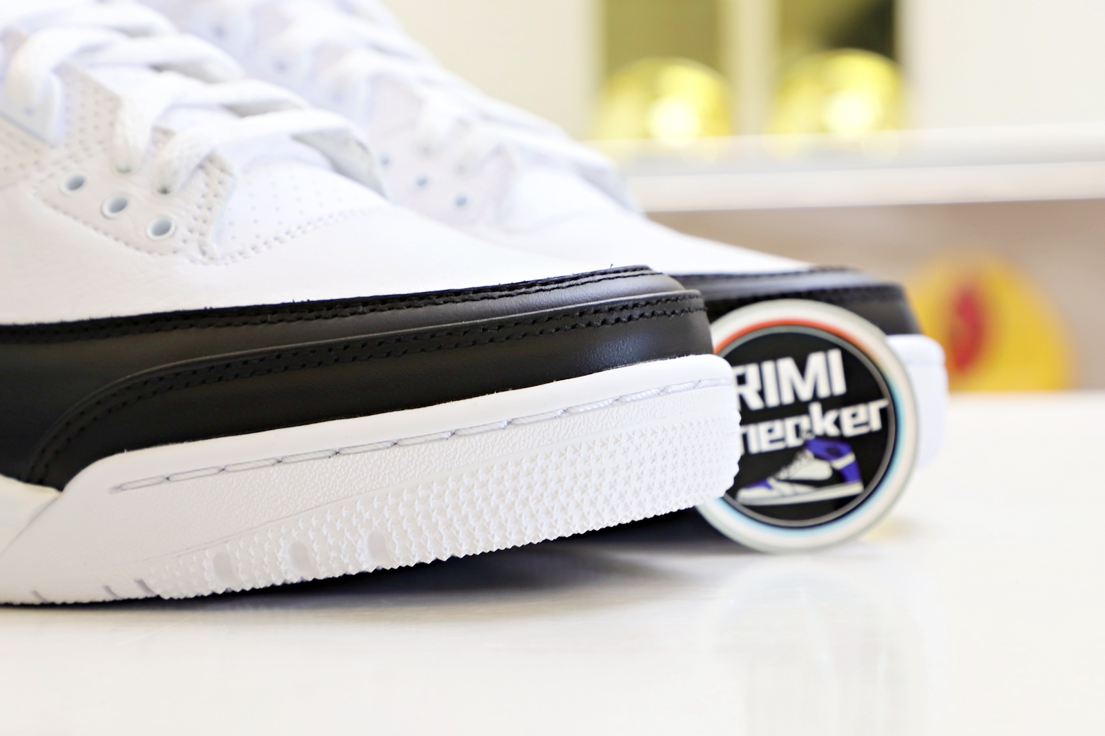 FRAGMENT DESIGN X AIR JORDAN 3 RETRO SP 'WHITE'