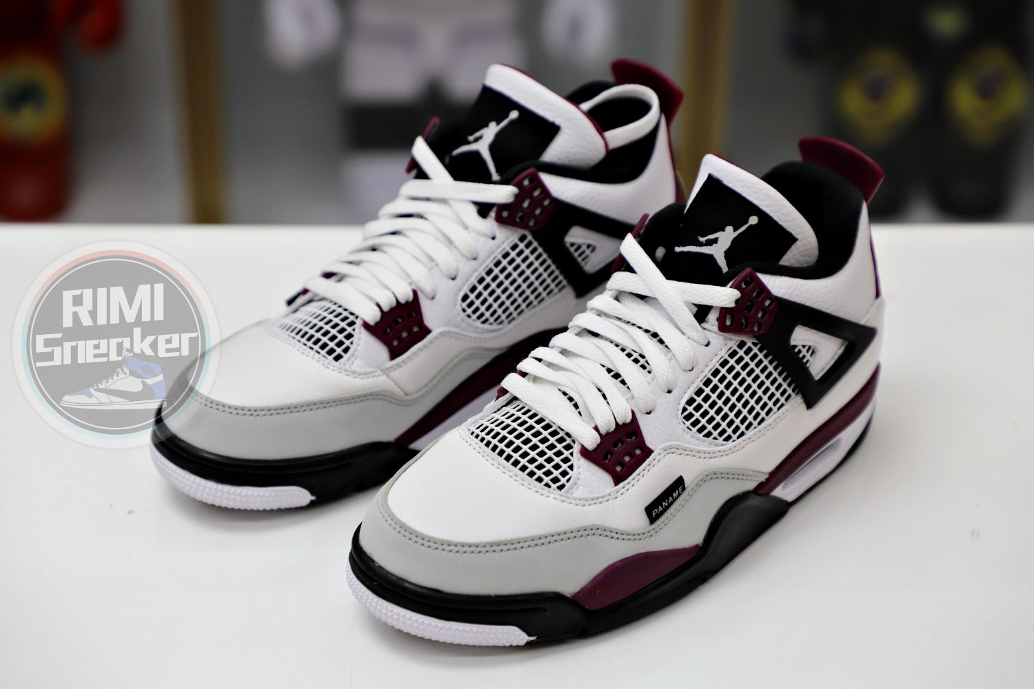 AIR JORDAN PARIS SAINT-GERMAIN X AIR JORDAN 4 RETRO 'BORDEAUX'