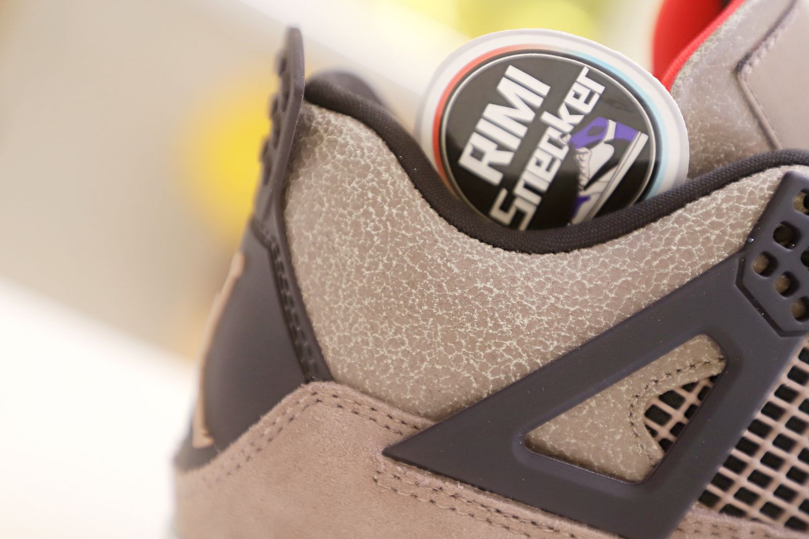 AIR JORDAN 4 RETRO 'TAUPE HAZE'
