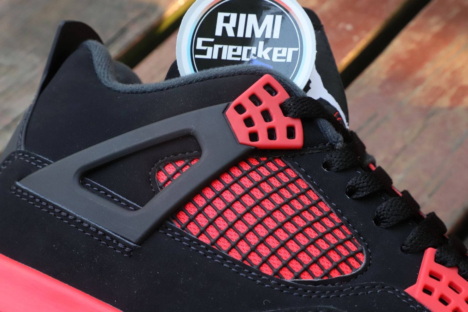 AIR JORDAN 4 RETRO 'RED THUNDER'