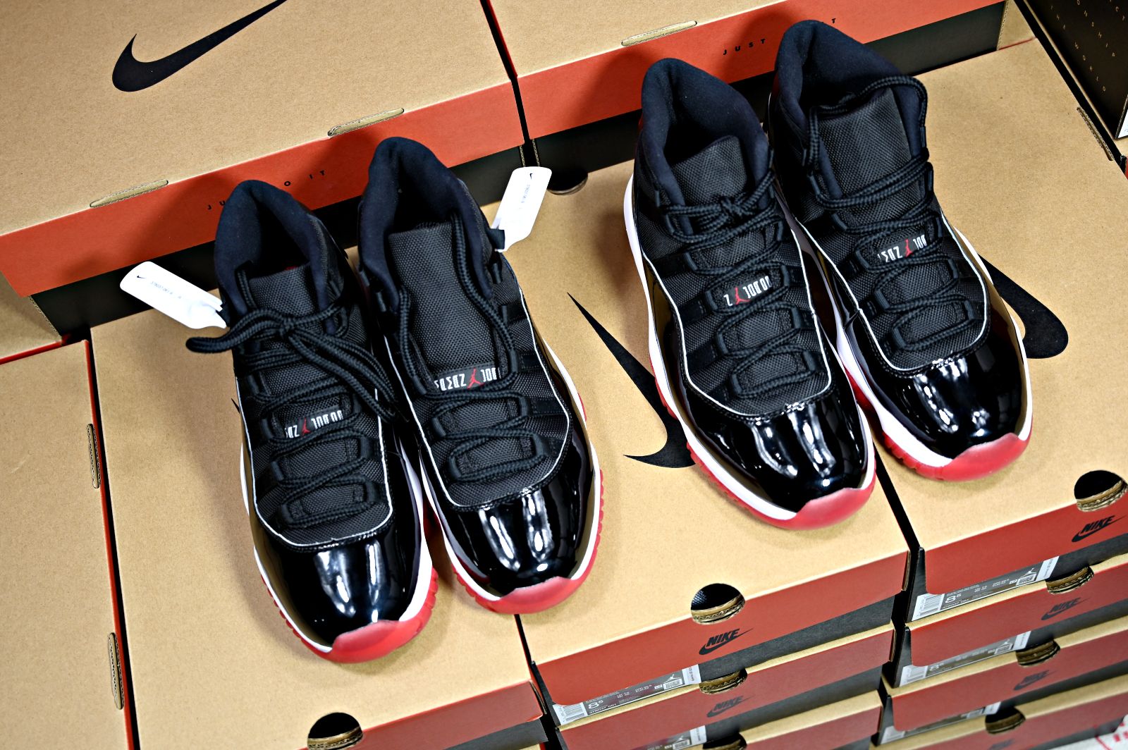 AIR JORDAN 11 RETRO 'BRED' 2019