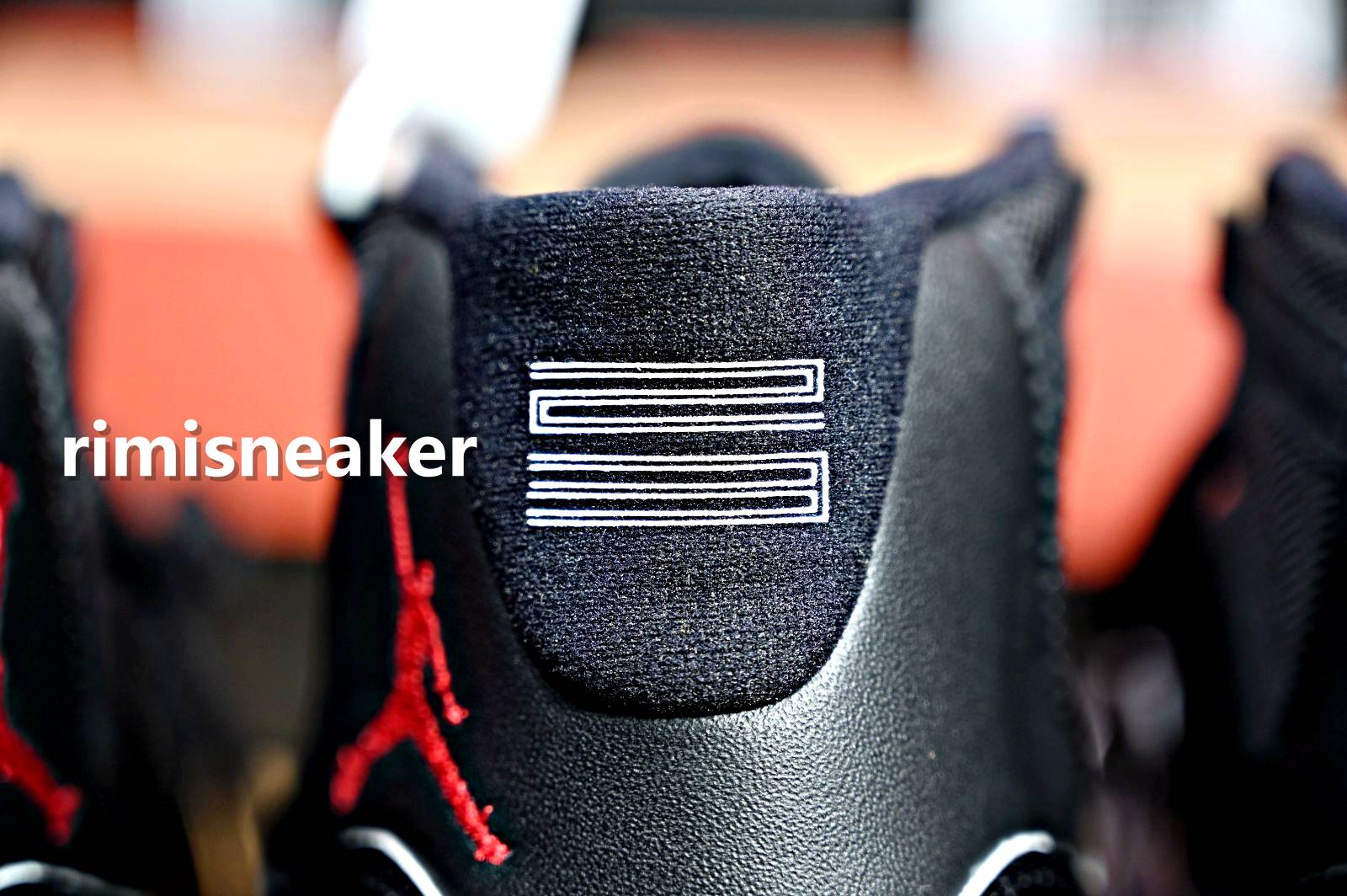 AIR JORDAN 11 RETRO 'BRED' 2019